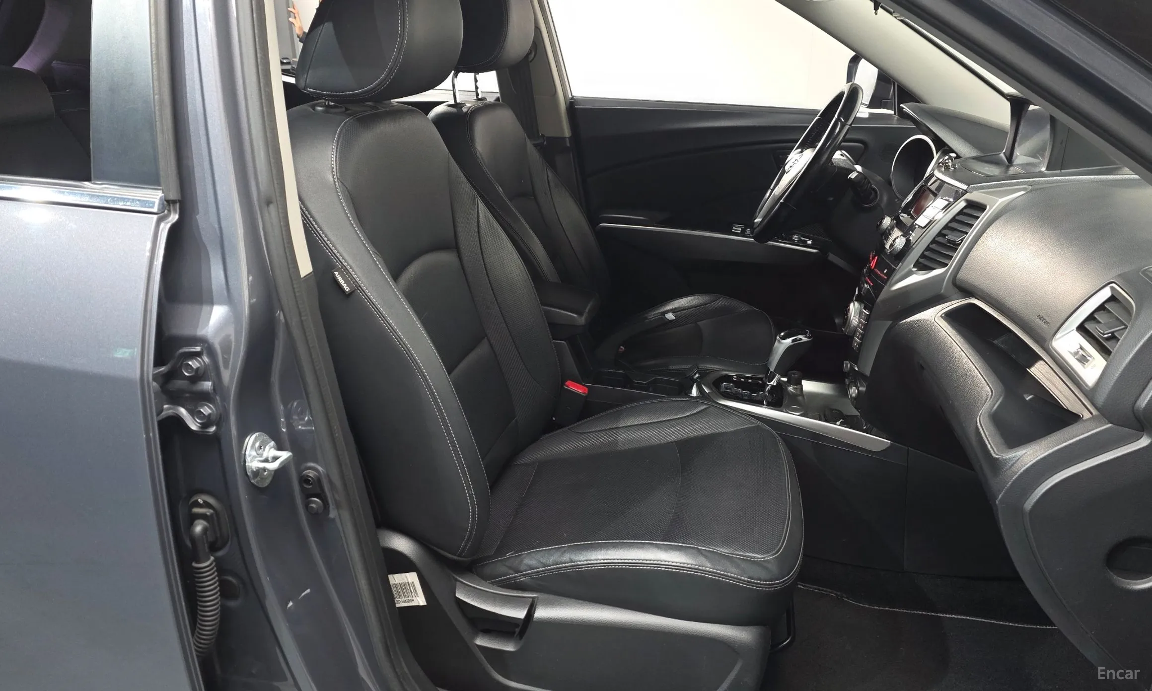 KG Mobility (SsangYong) Tivoli, Lazio превью 10