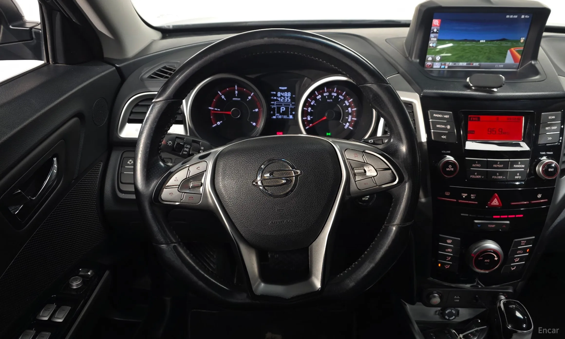 KG Mobility (SsangYong) Tivoli, Lazio превью 13