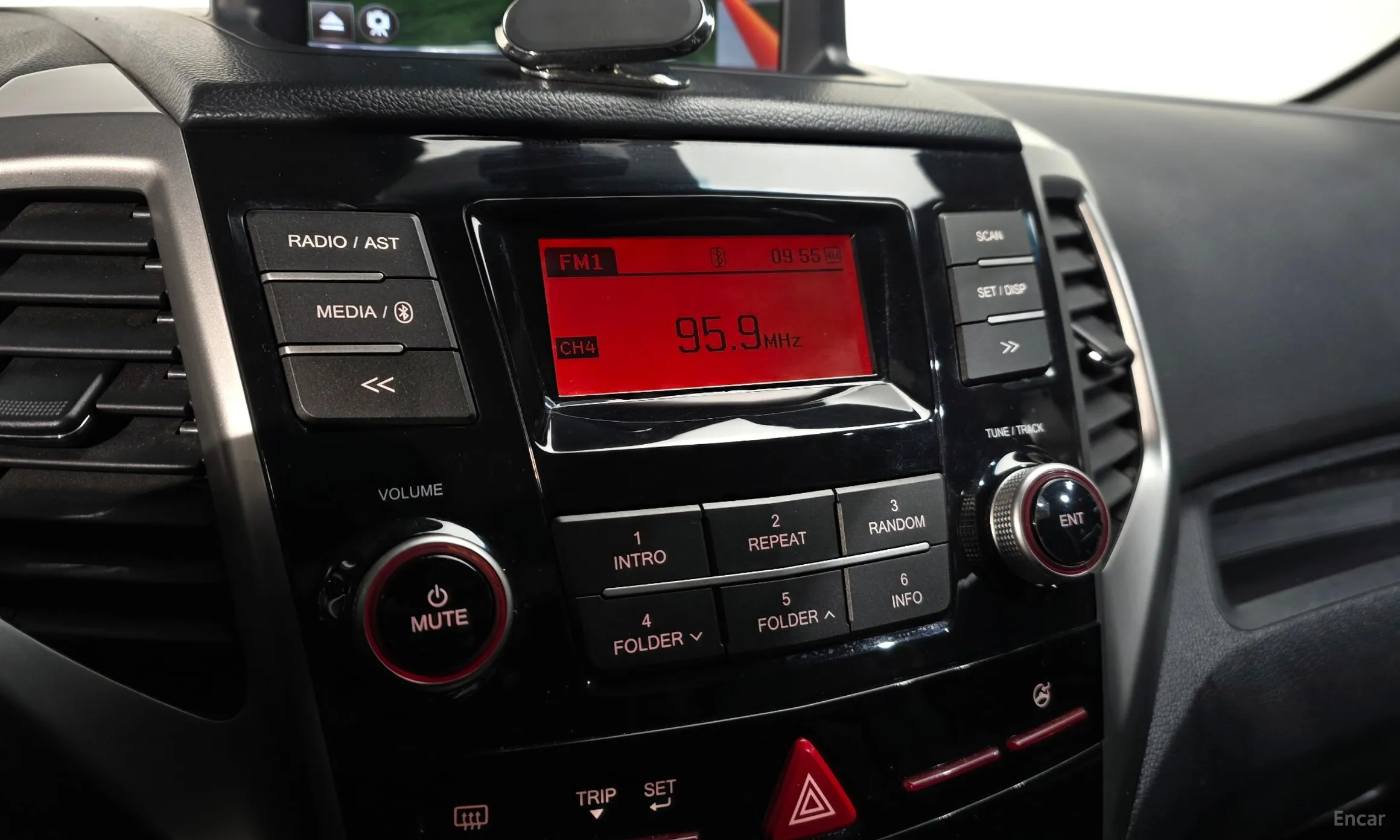 KG Mobility (SsangYong) Tivoli, Lazio превью 17