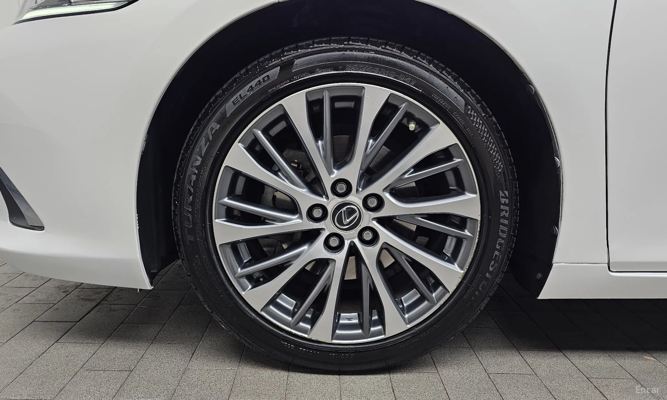Lexus ES300h 7th Generation превью 5