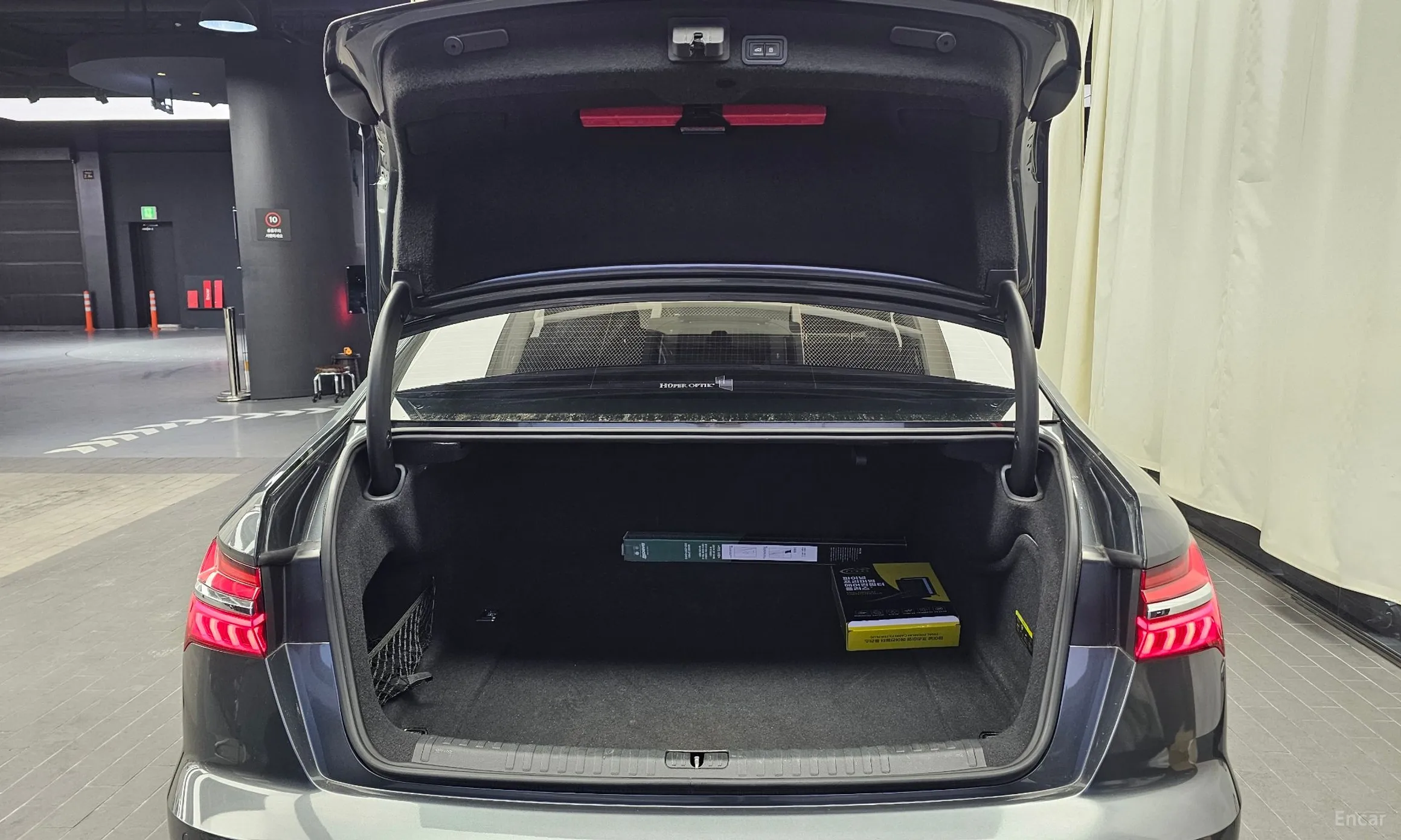 Audi A6 (C8) превью 20