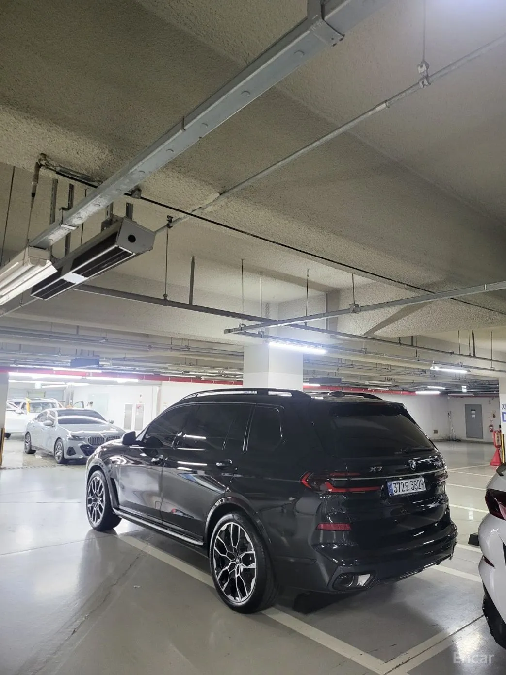 BMW X7 (G07) превью 10