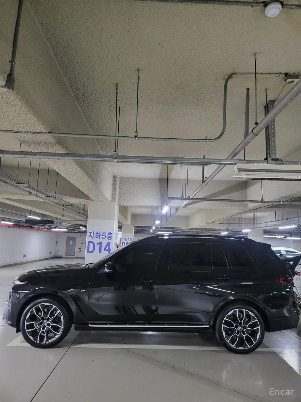 BMW X7 (G07) превью 6