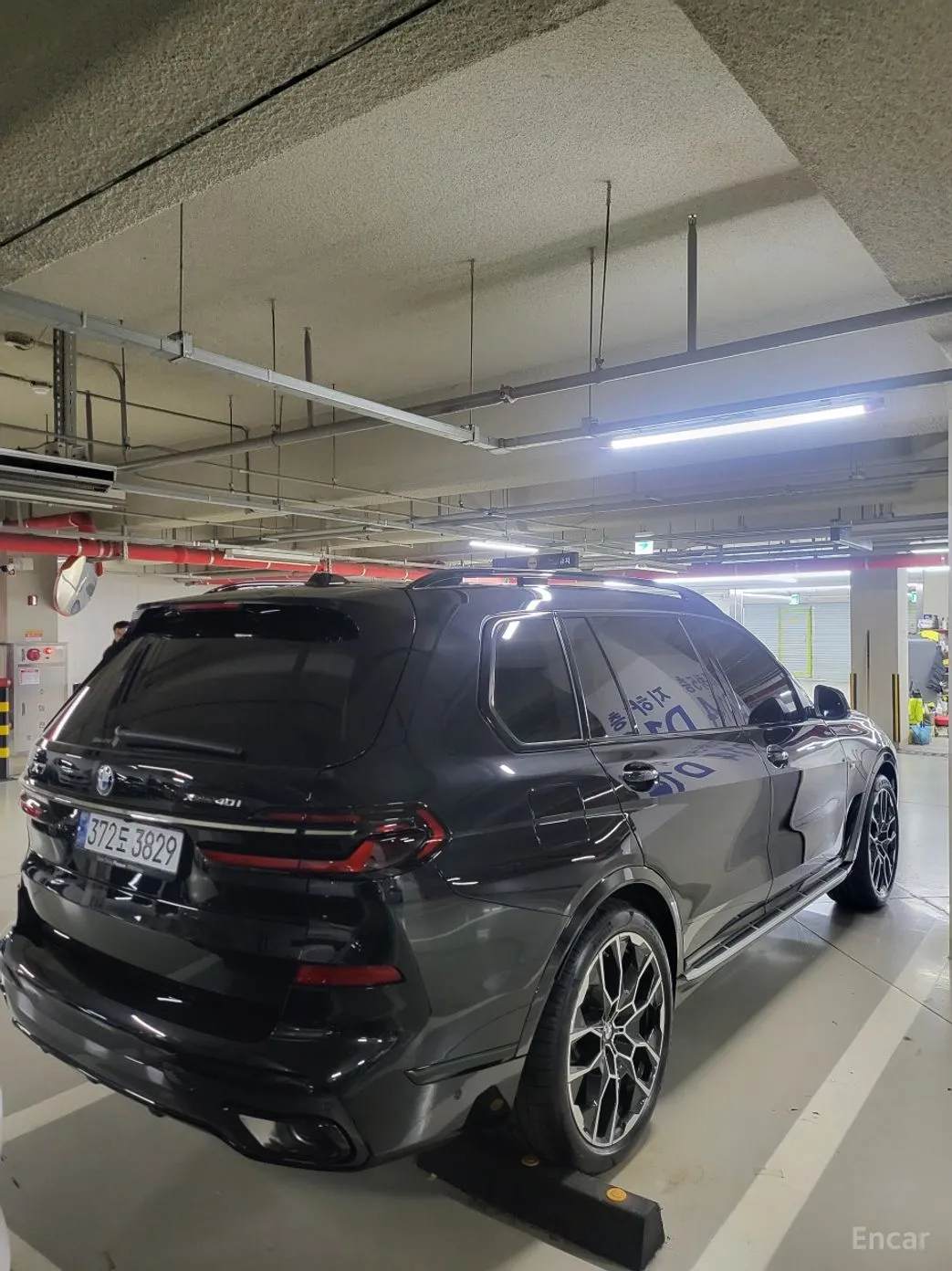BMW X7 (G07) превью 9