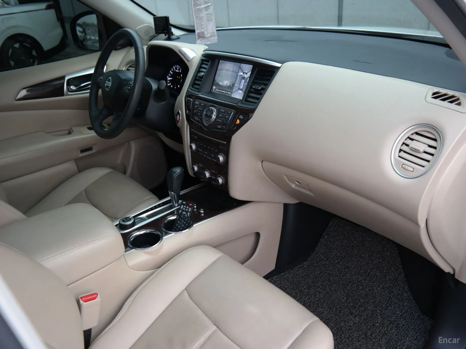 Nissan Pathfinder Gen 4 превью 17