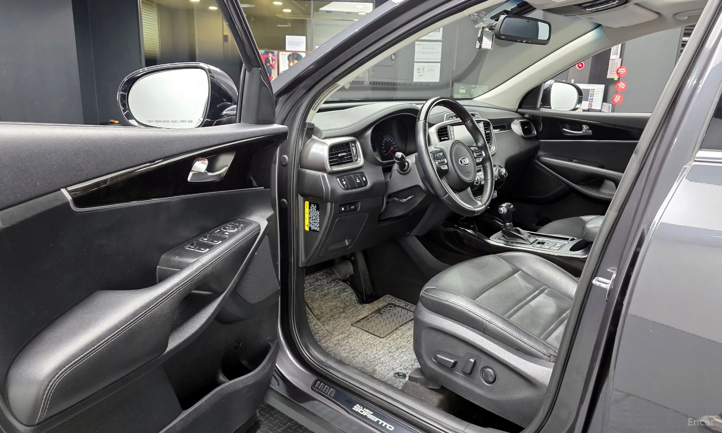 Kia Sorento превью 11