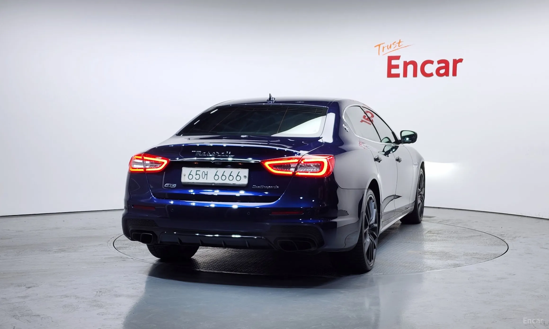 Maserati Quattroporte превью 4