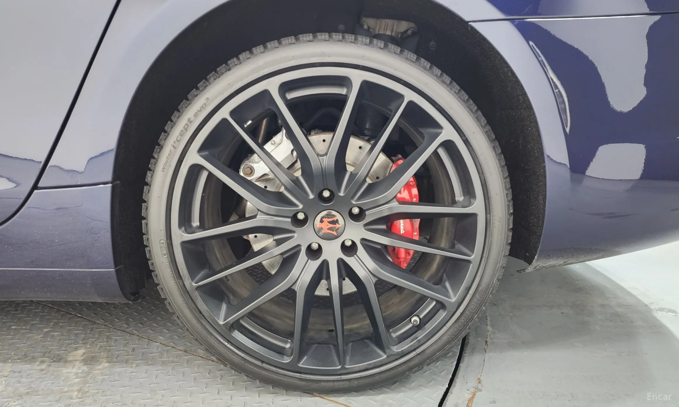 Maserati Quattroporte превью 5