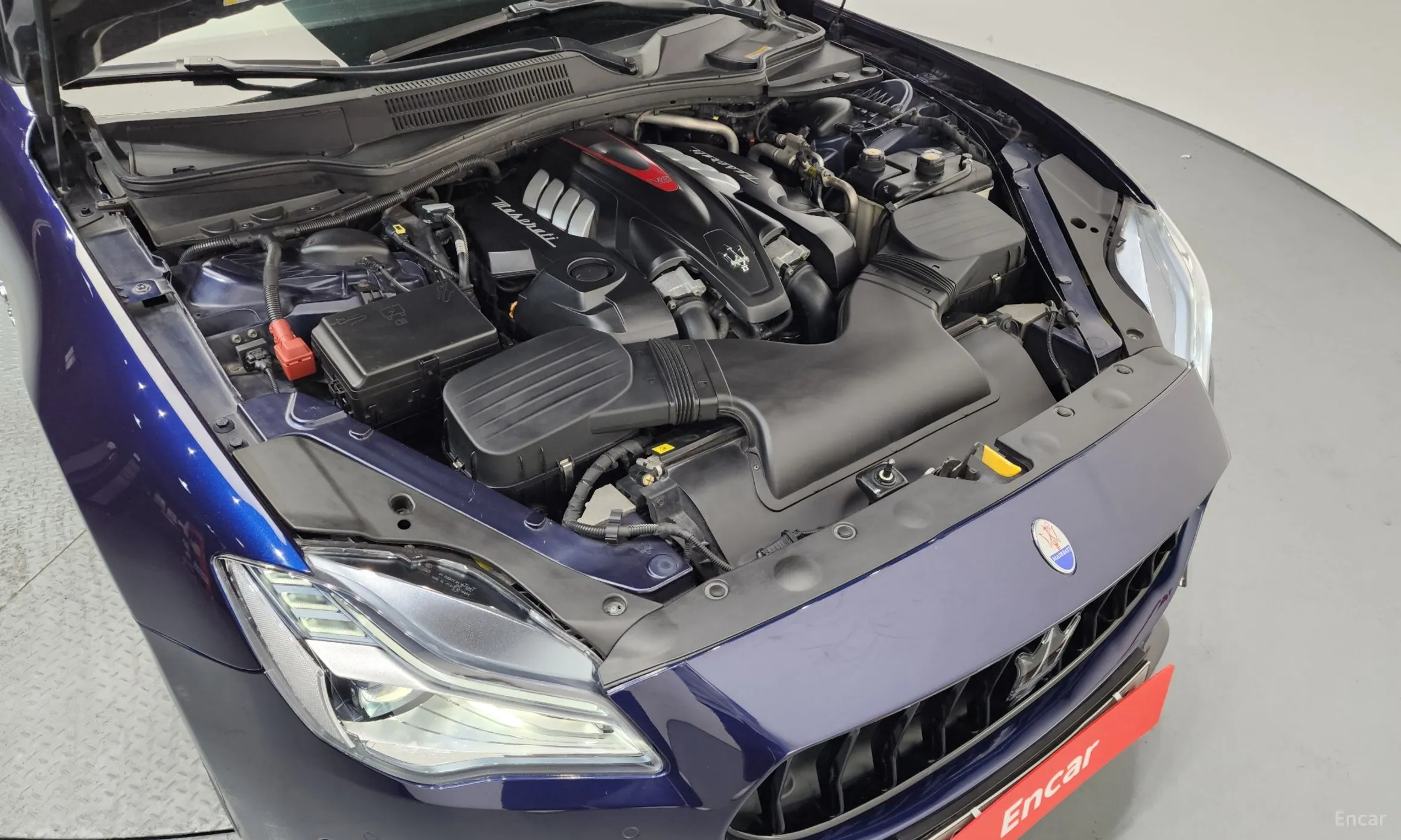 Maserati Quattroporte превью 6