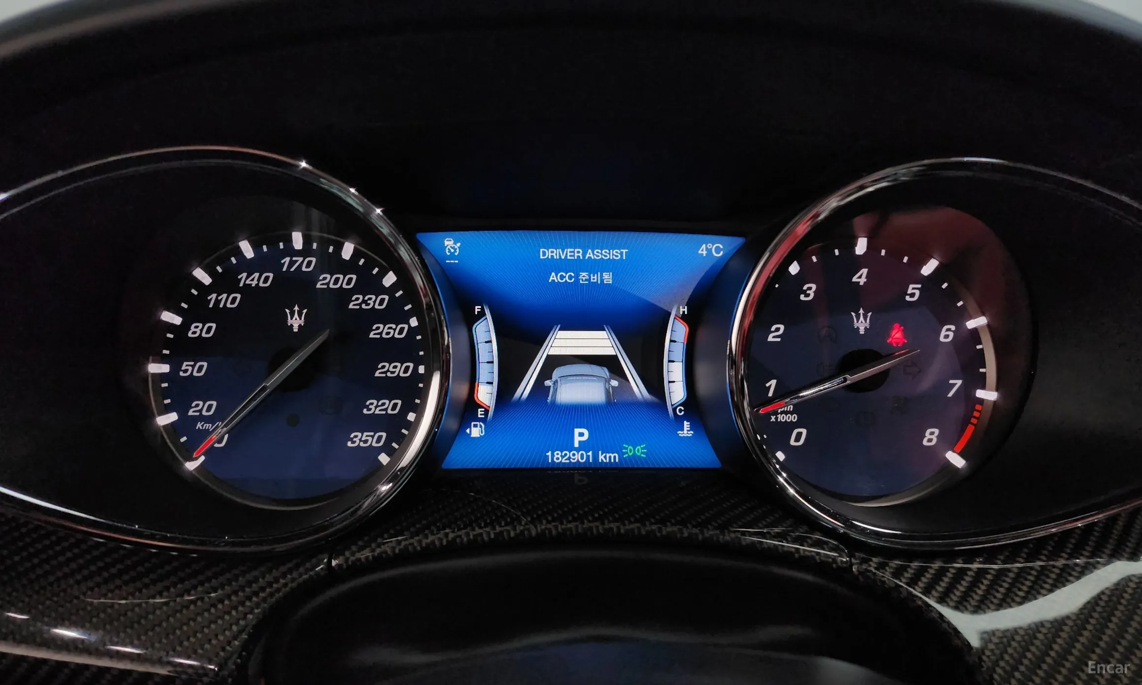 Maserati Quattroporte превью 8