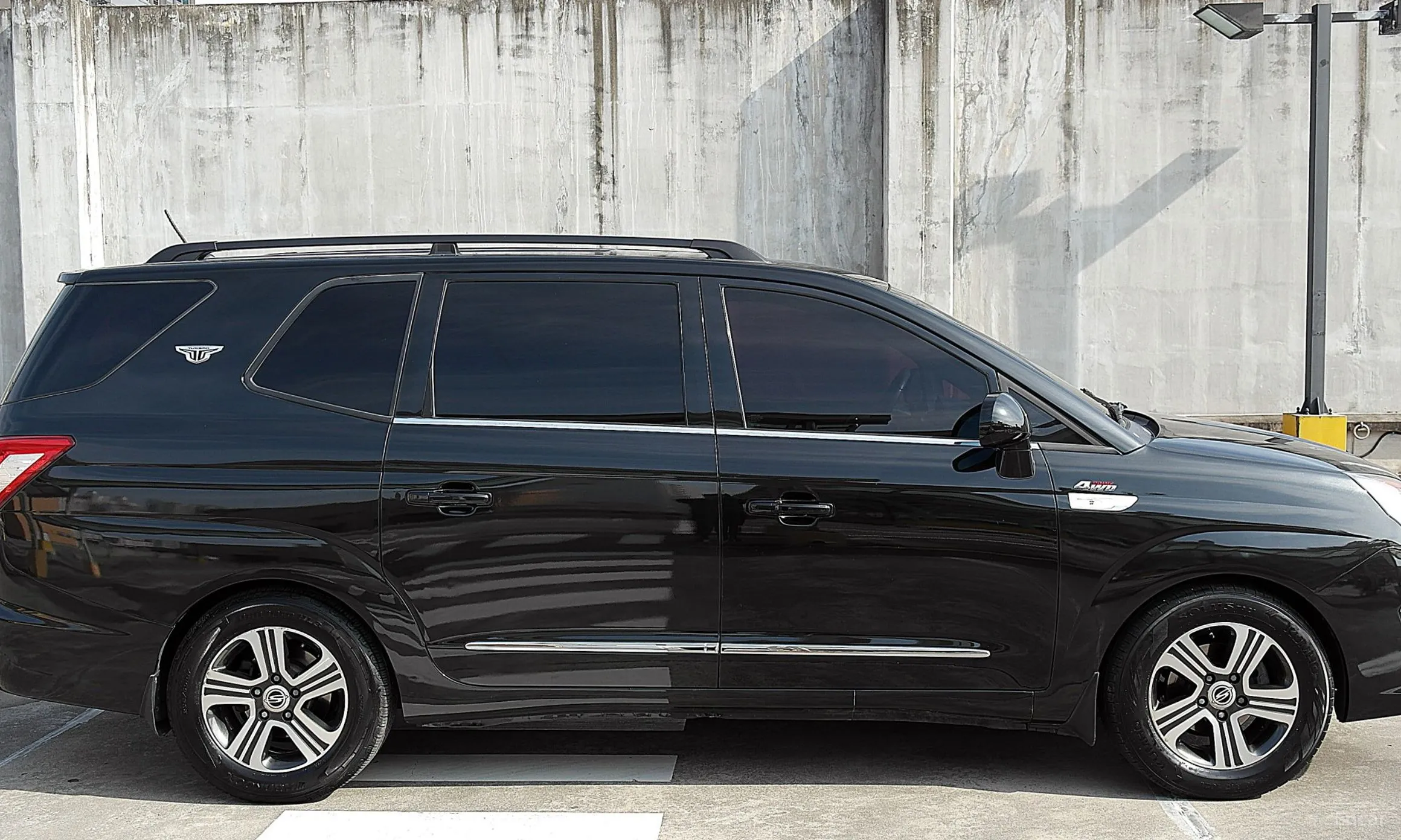 KG Mobility (SsangYong) Korando Turismo превью 7
