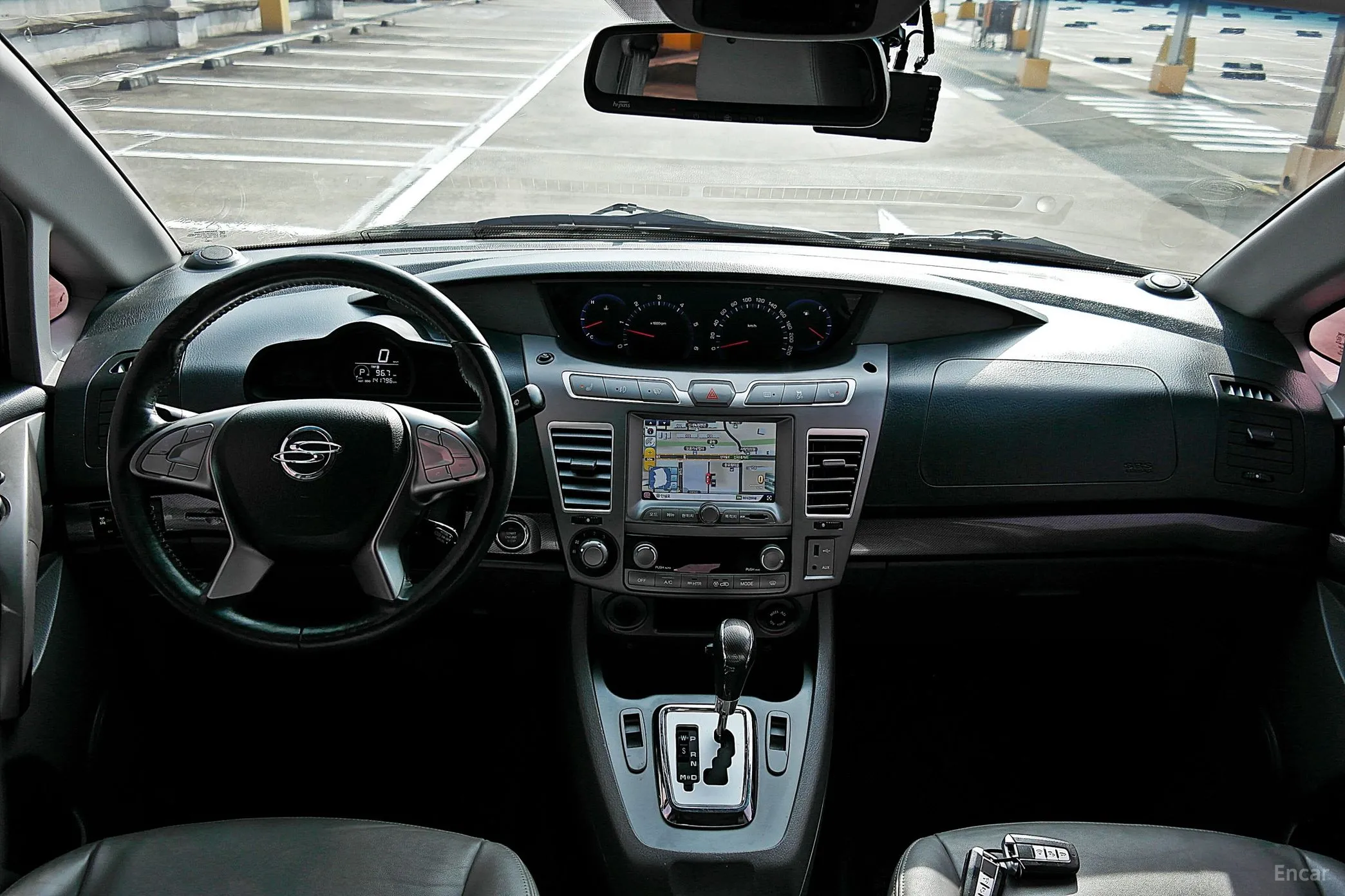 KG Mobility (SsangYong) Korando Turismo превью 9