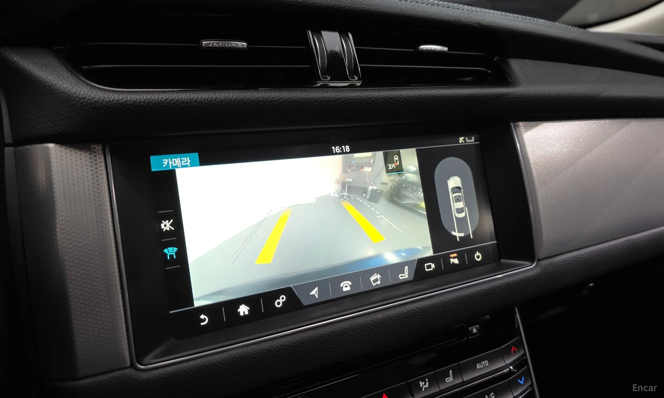 Jaguar XF (x260) превью 17
