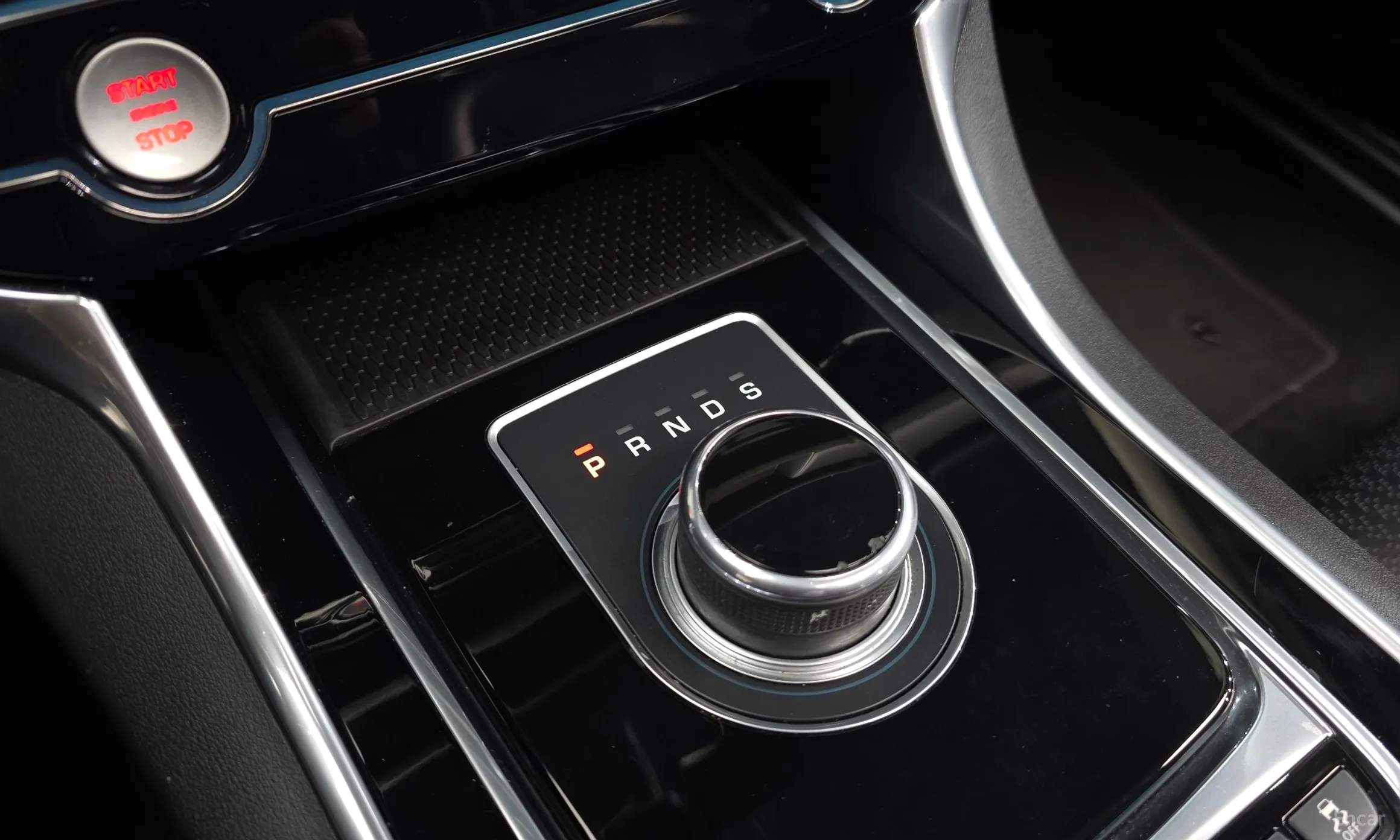 Jaguar XF (x260) превью 9