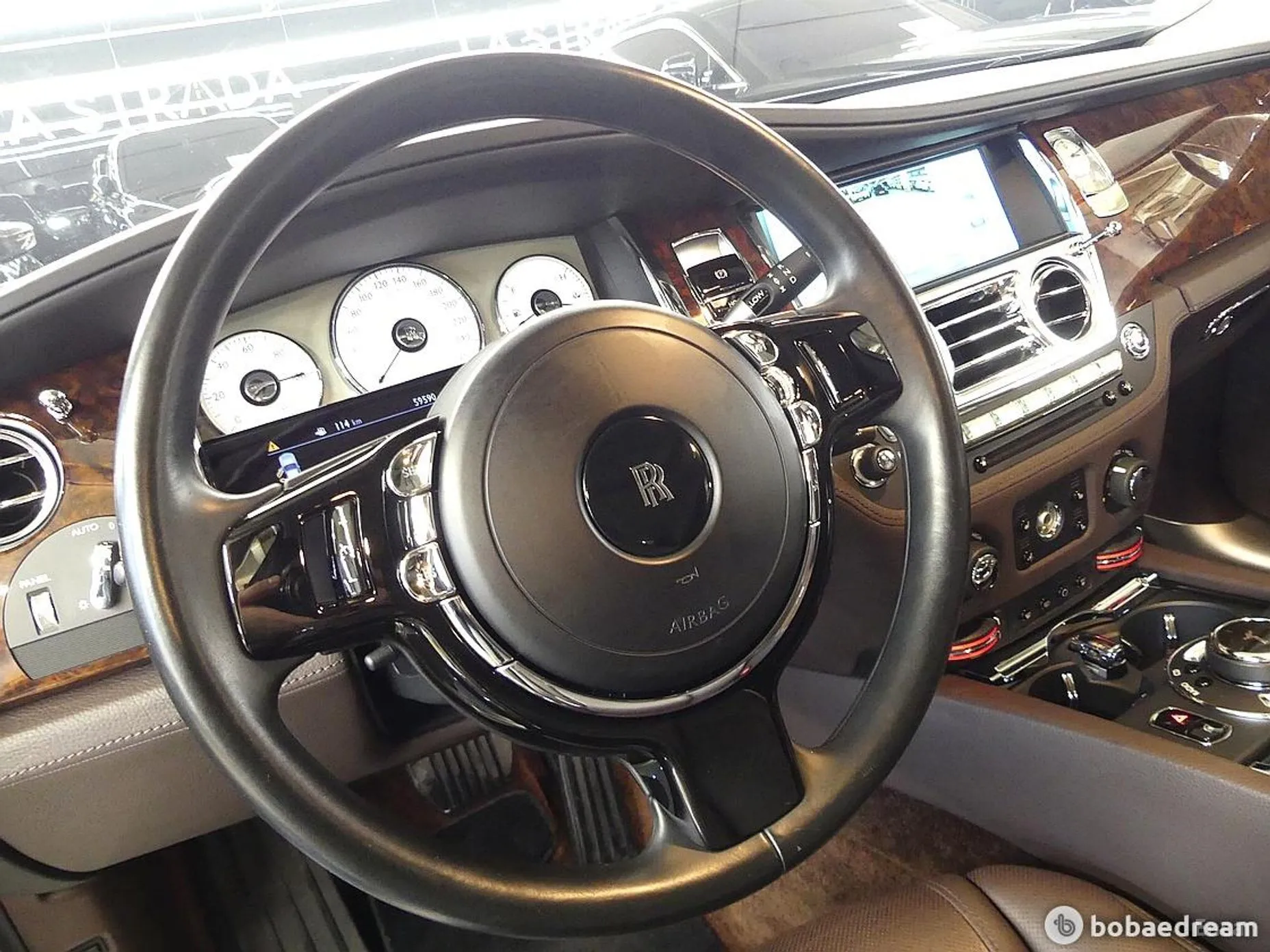 Rolls-Royce Ghost превью 11