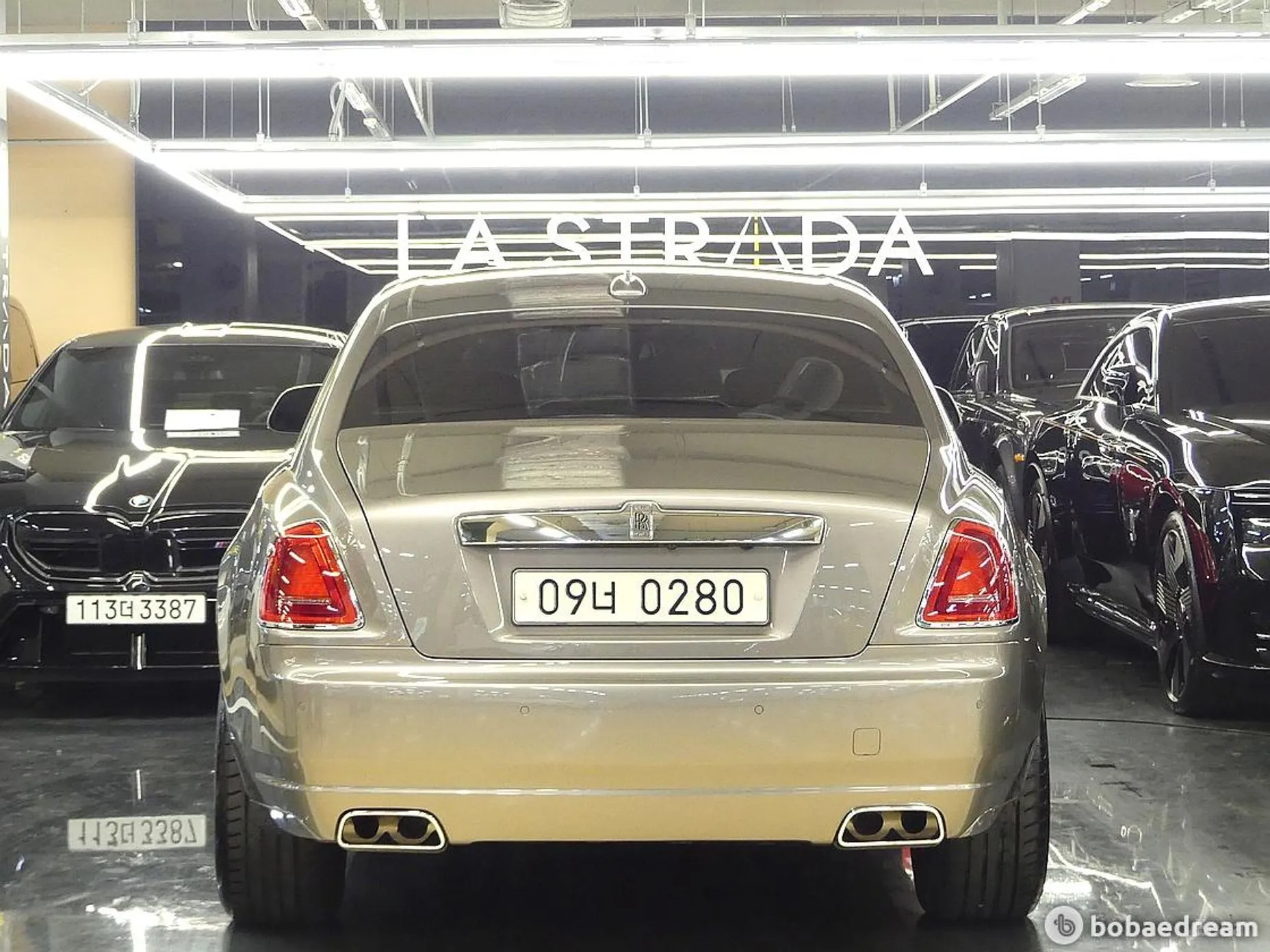 Rolls-Royce Ghost превью 2