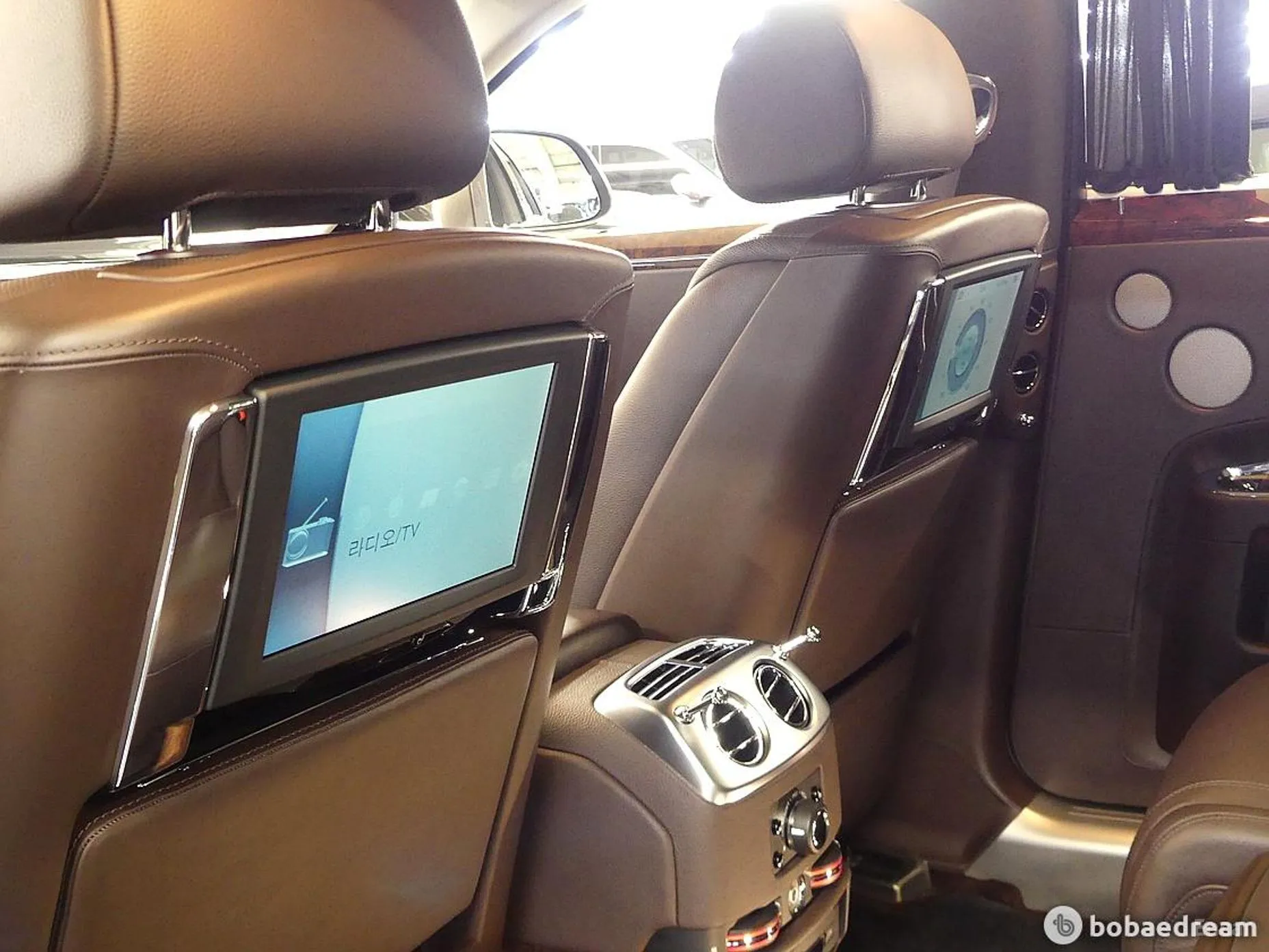 Rolls-Royce Ghost превью 18