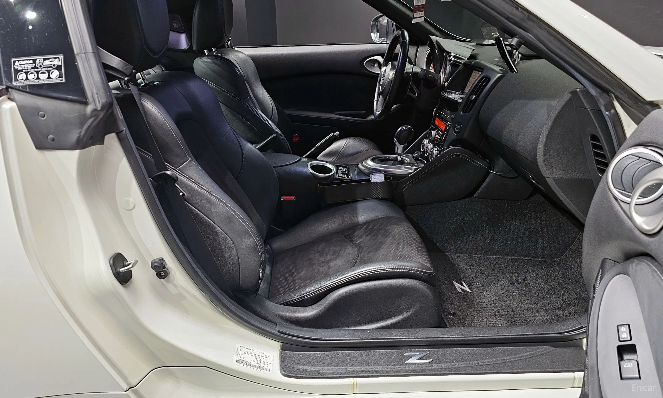 Nissan 370Z превью 10
