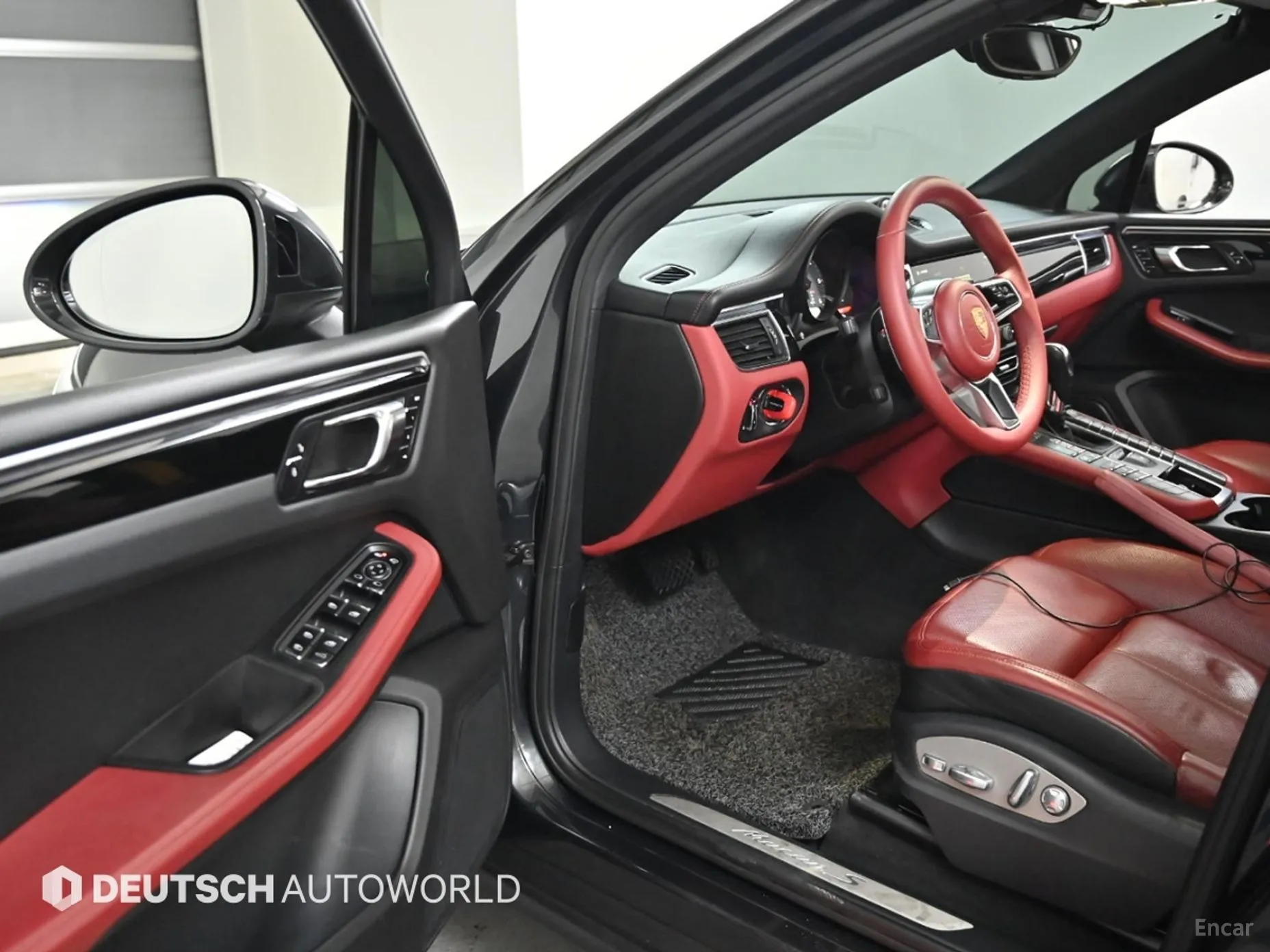Porsche Macan превью 9