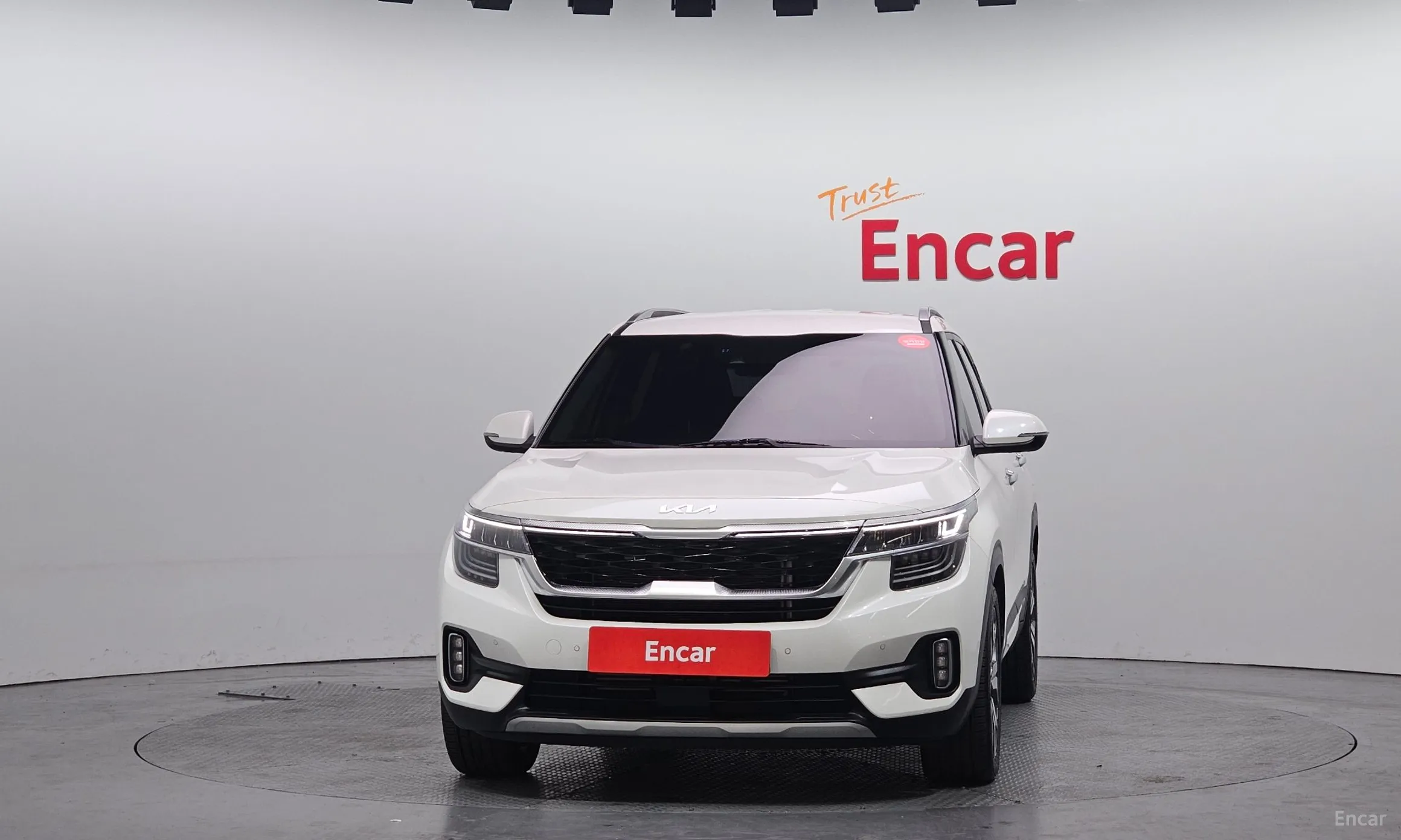 Kia Seltos превью 3