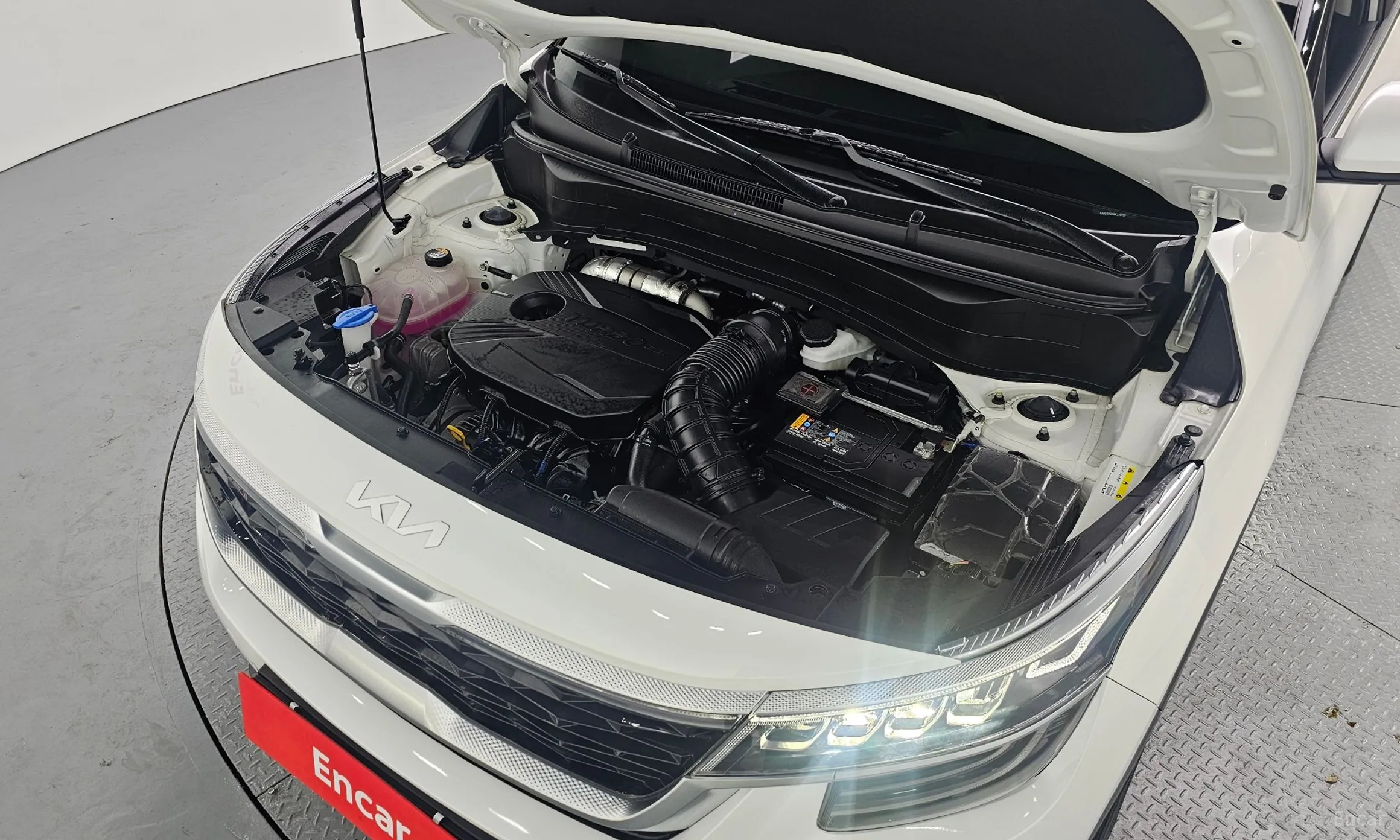 Kia Seltos превью 6