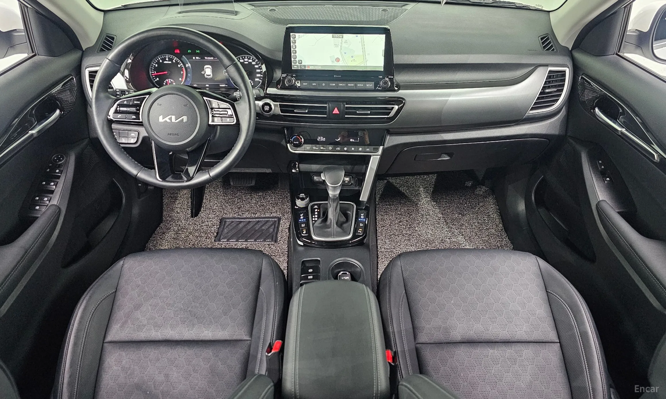 Kia Seltos превью 7