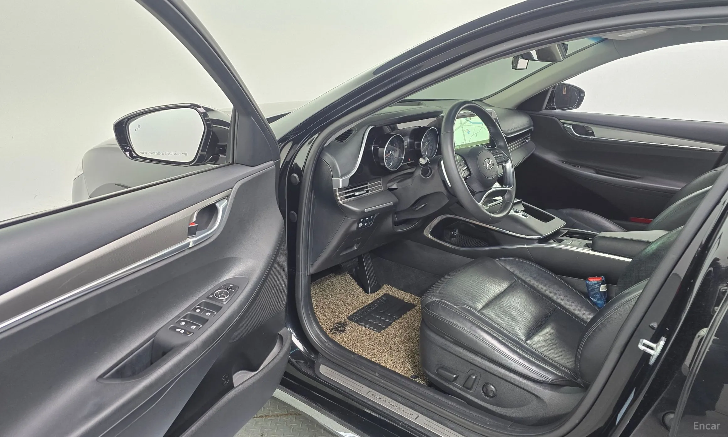 Hyundai Grandeur IG превью 10