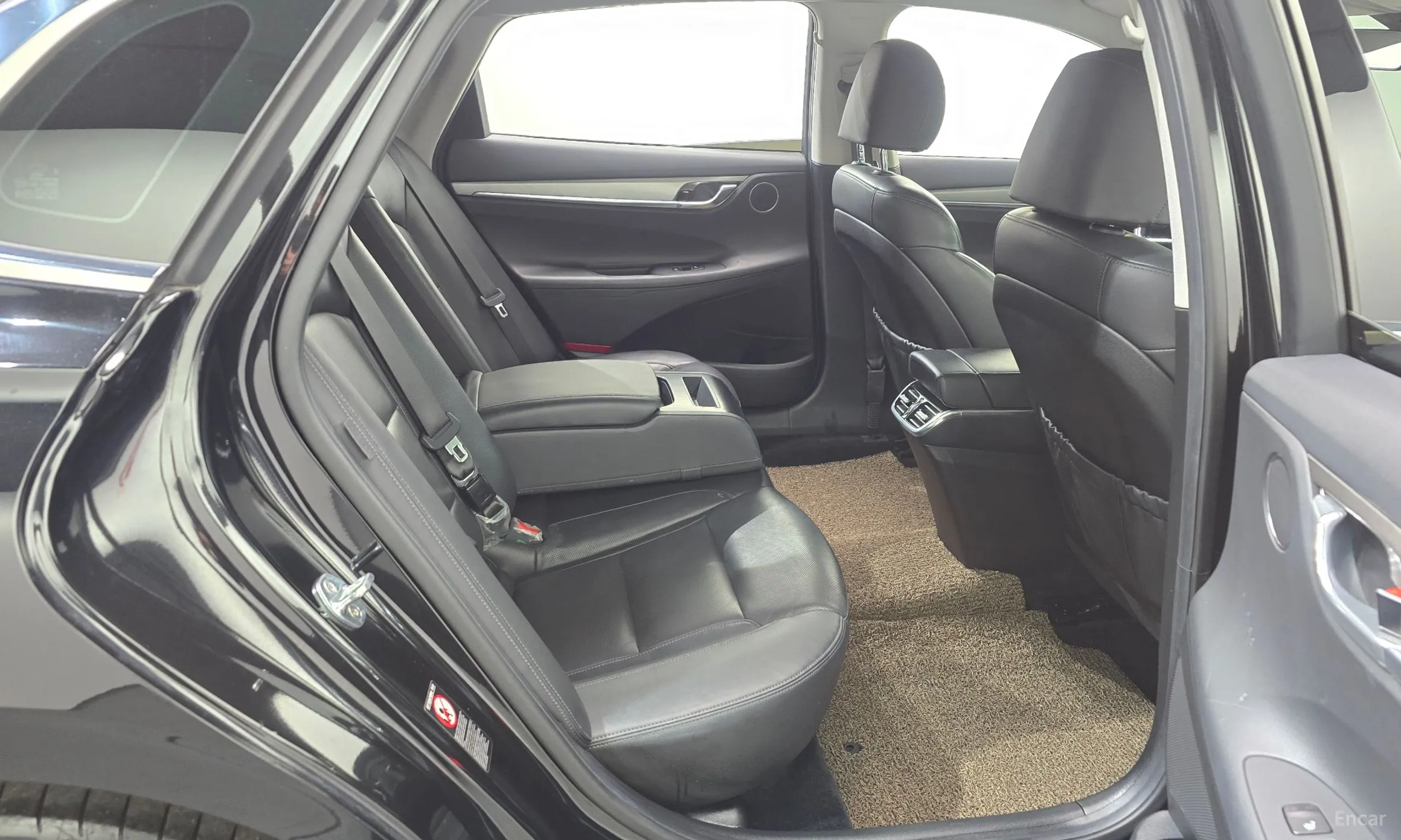 Hyundai Grandeur IG превью 12