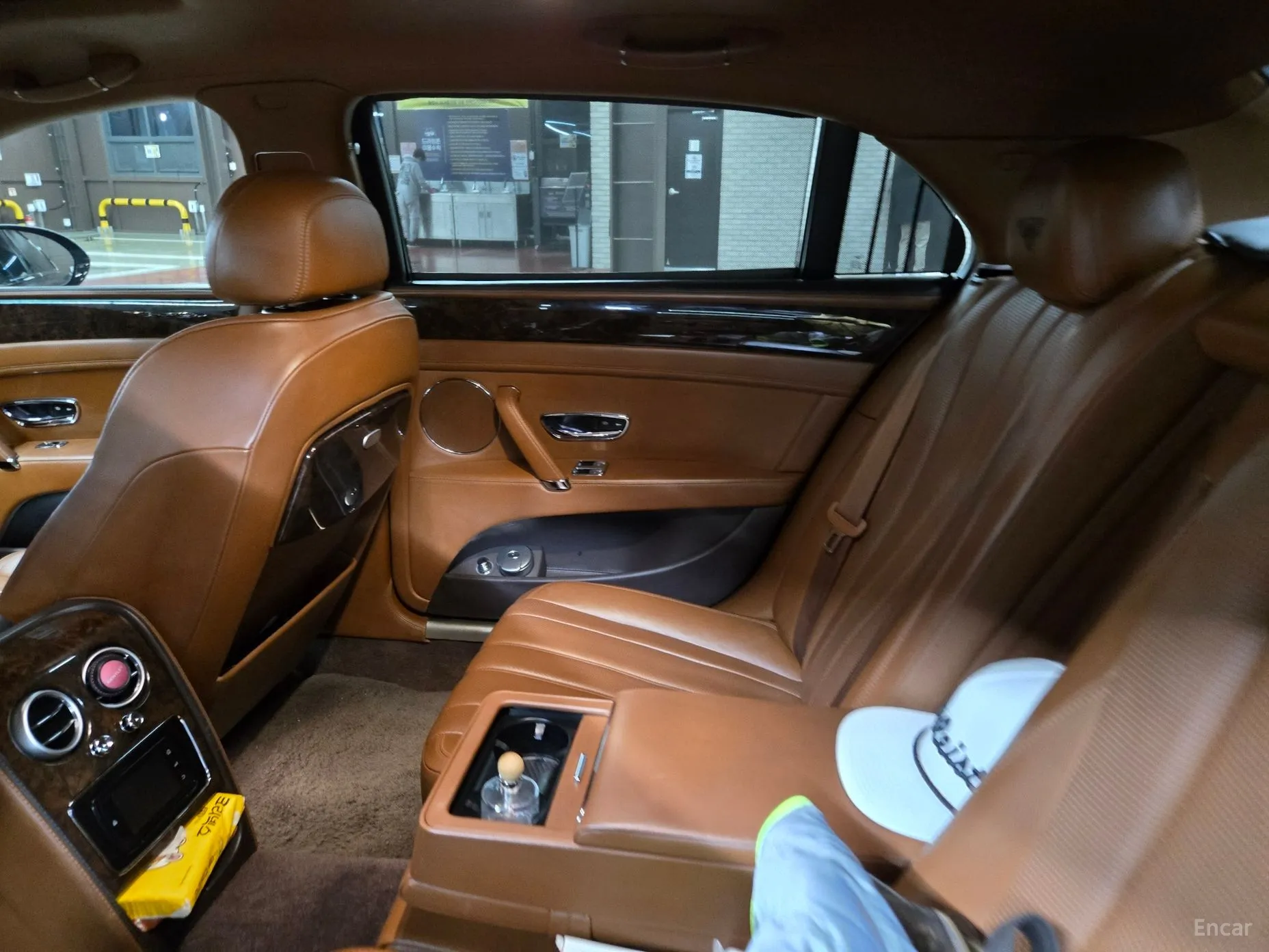 Bentley Flying Spur 2nd Generation превью 15