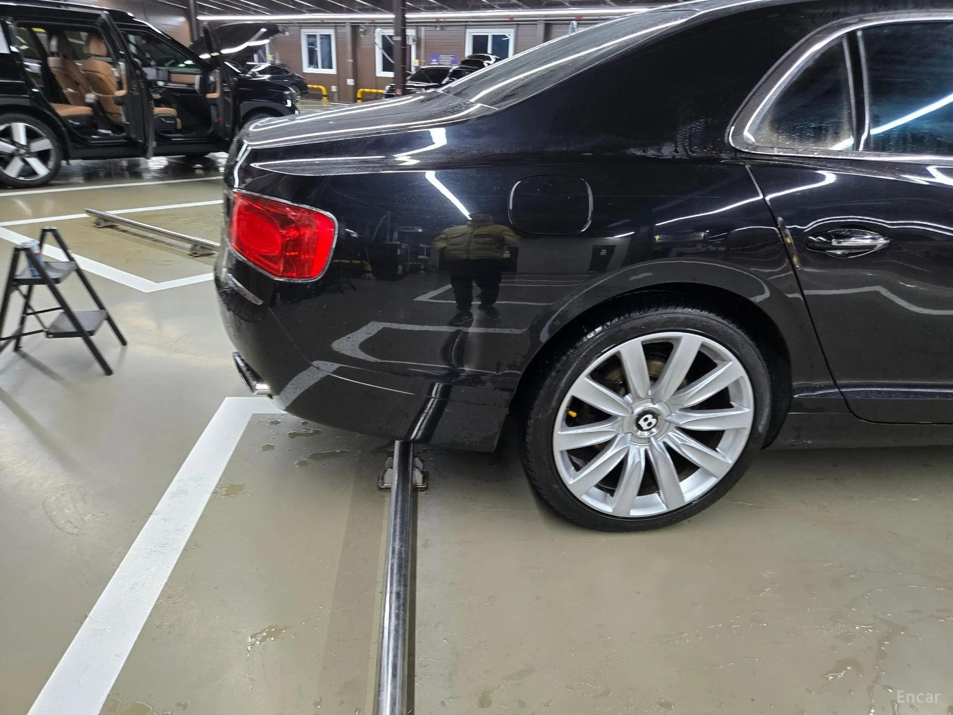Bentley Flying Spur 2nd Generation превью 3