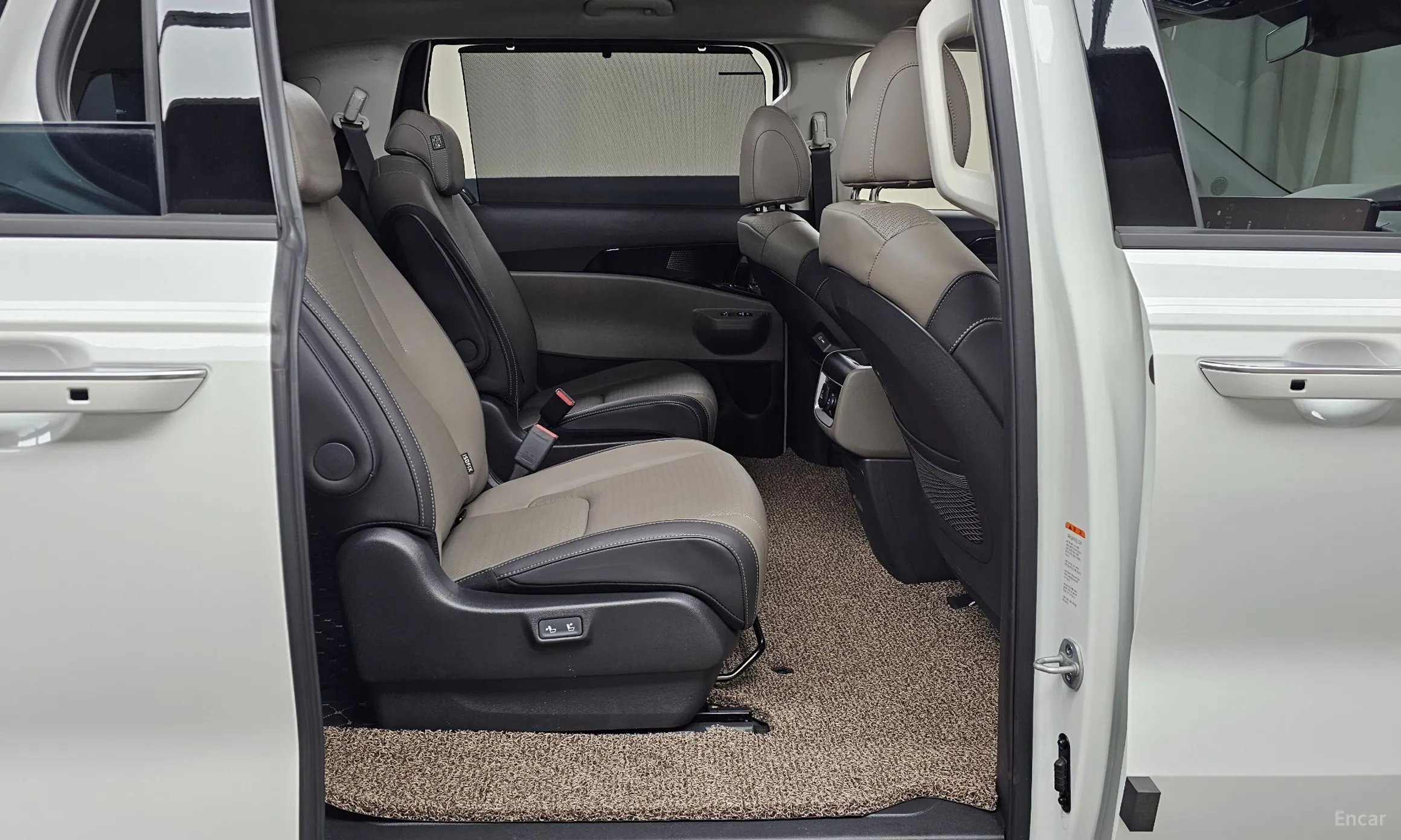 Kia Carnival 4th Generation превью 12