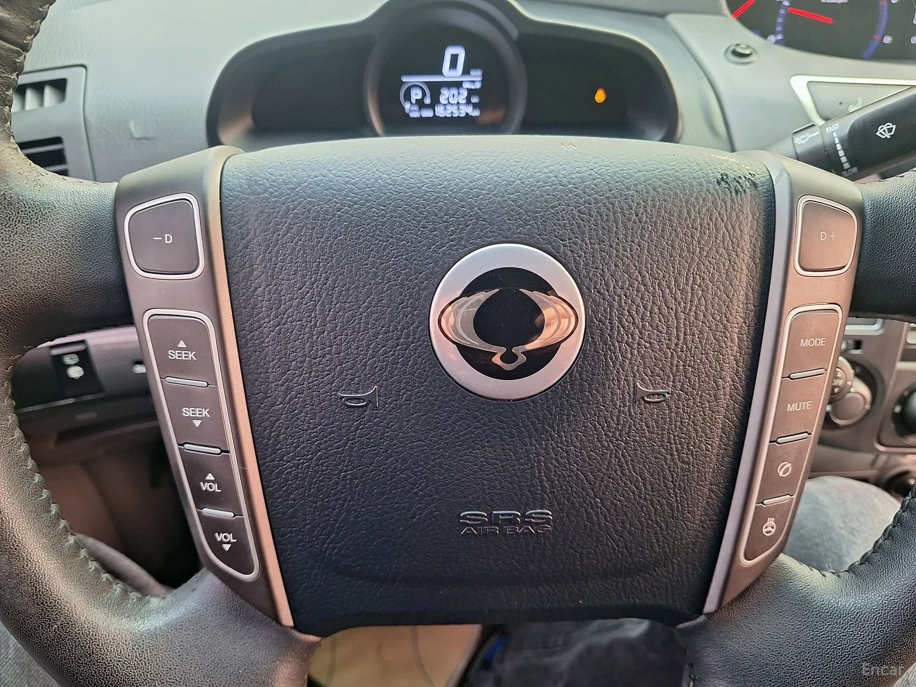 KG Mobility (SsangYong) Korando Turismo превью 13