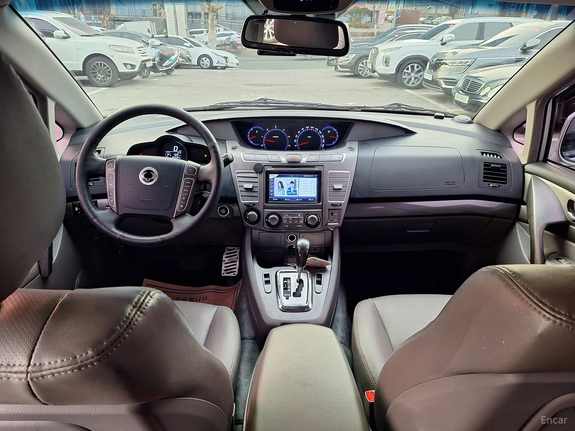 KG Mobility (SsangYong) Korando Turismo превью 7
