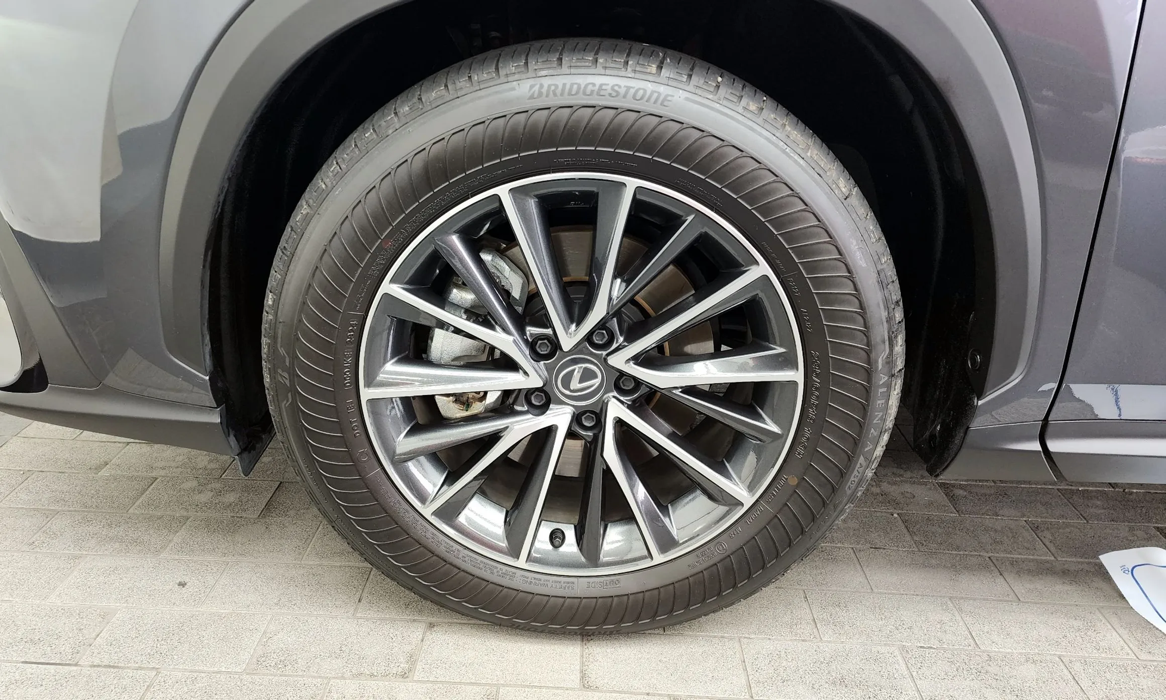 Lexus NX450h + 2nd Gen превью 5