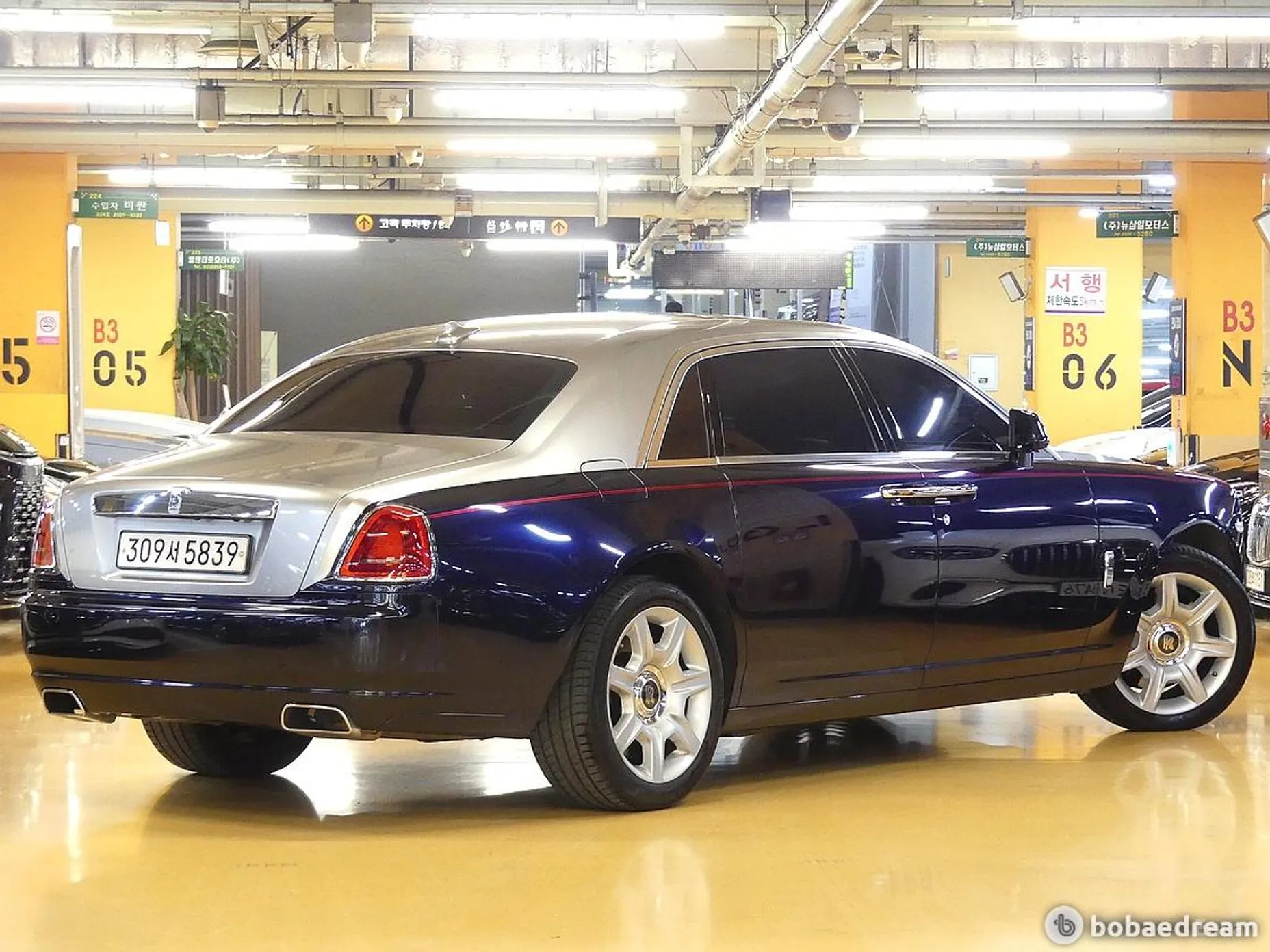 Rolls-Royce Ghost