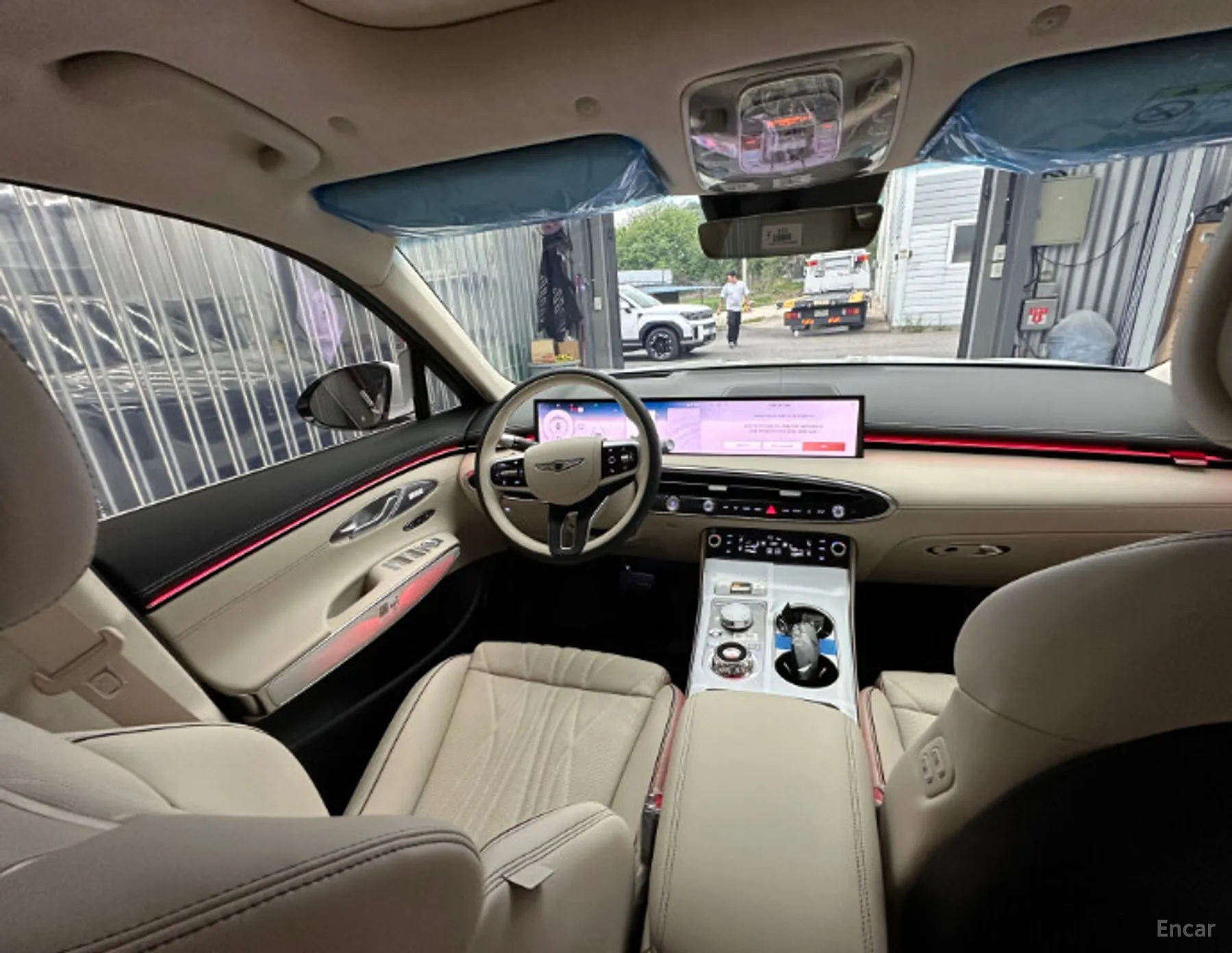 Genesis GV70 2
