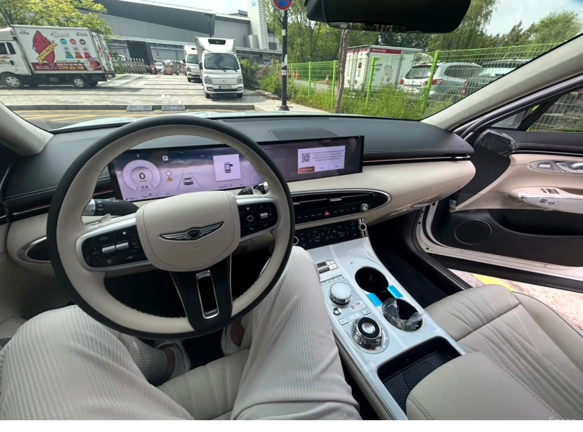Genesis GV70 3