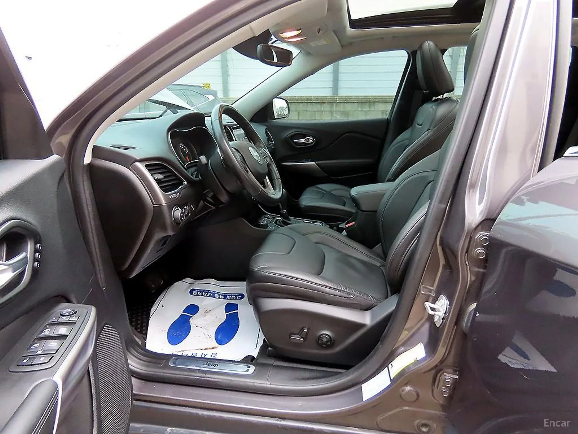 Jeep Cherokee (KL) превью 5