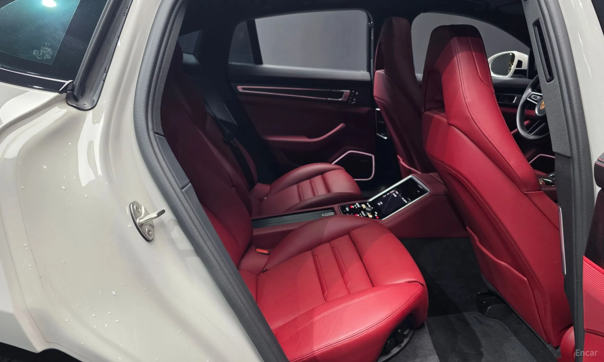 Porsche Panamera (971) превью 12
