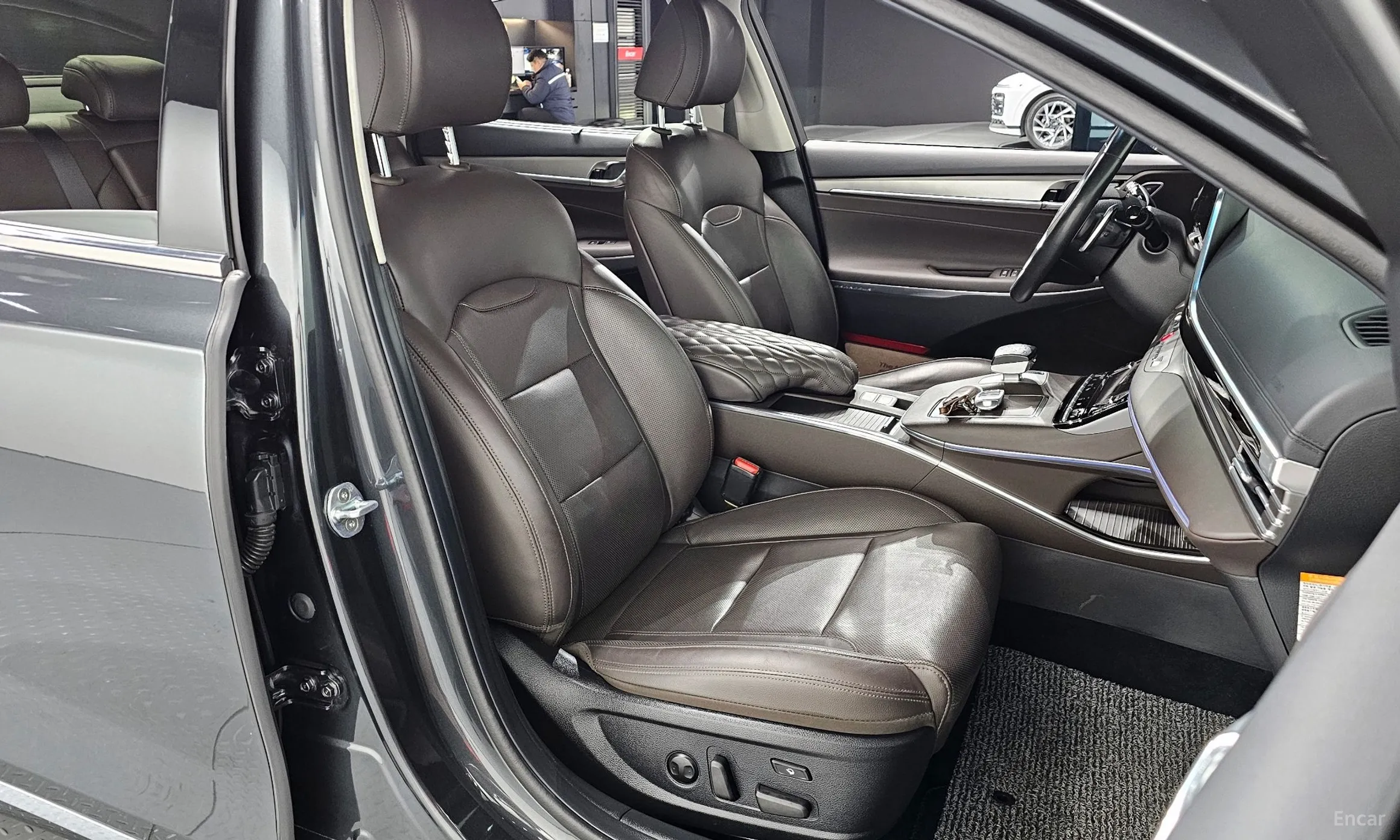 Hyundai Grandeur IG Hybrid превью 10