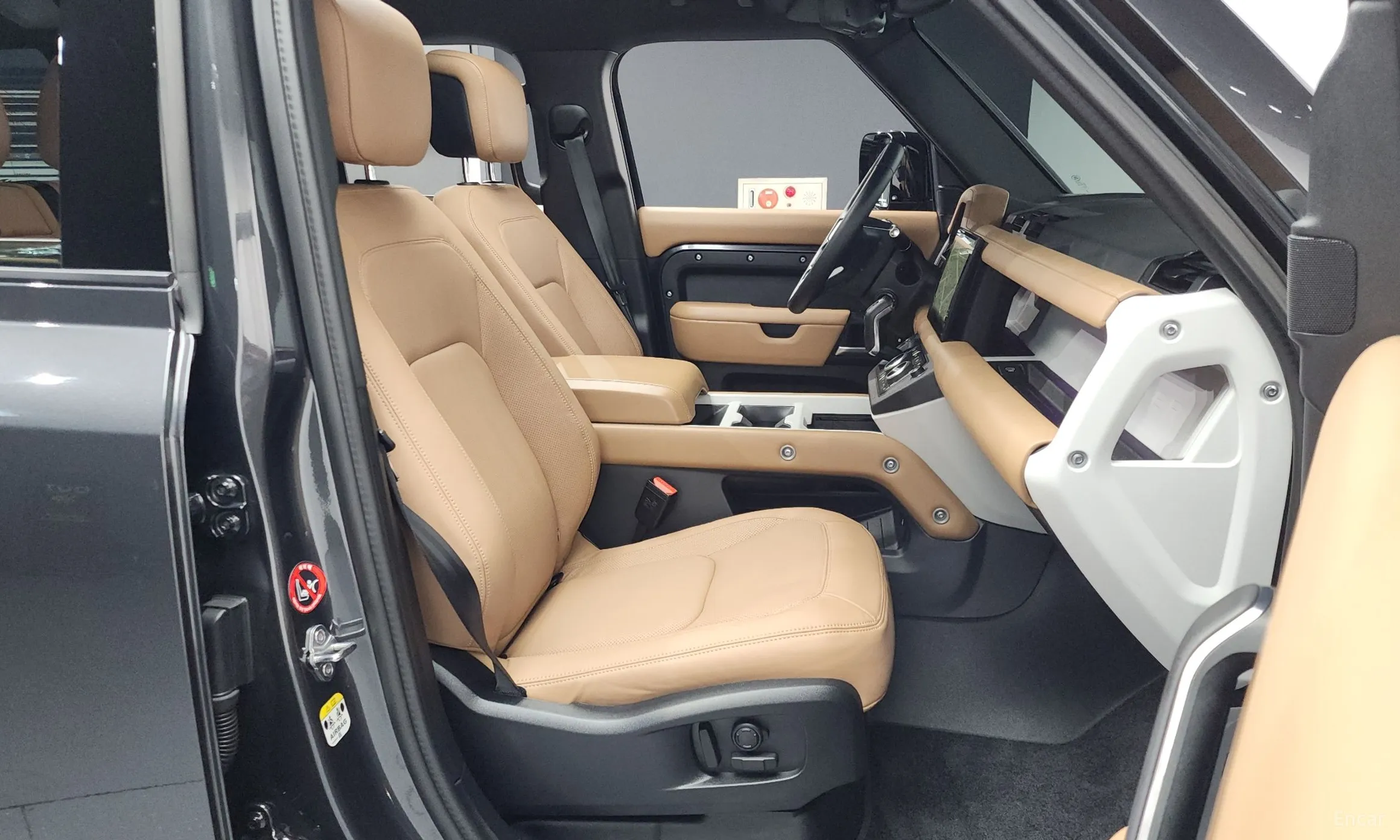 Land Rover Defender (L663) превью 11
