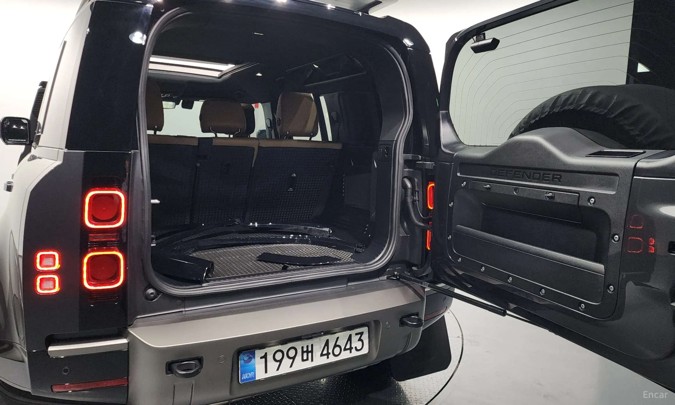 Land Rover Defender (L663) превью 20