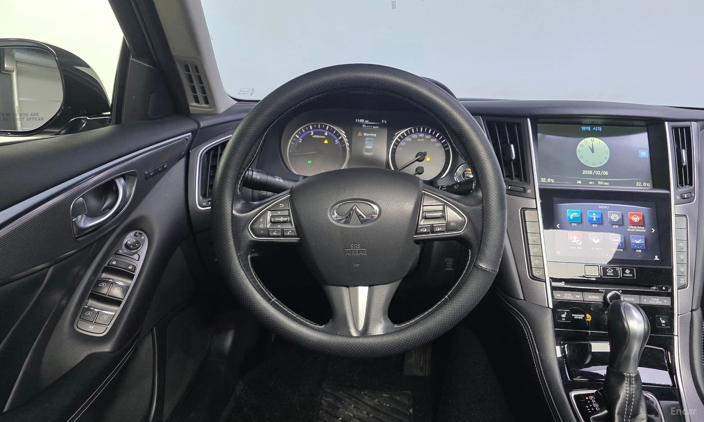 Infiniti Q50 превью 13