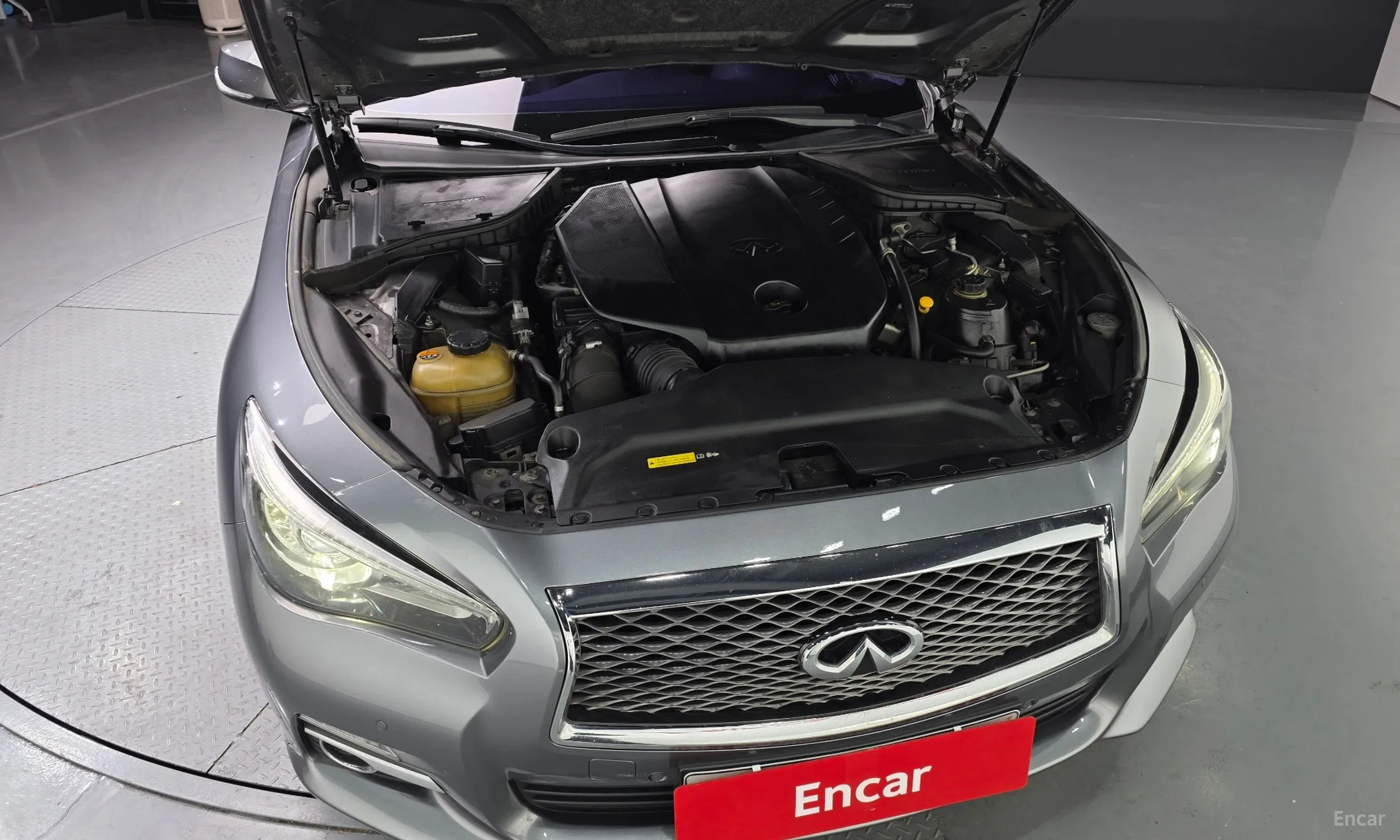Infiniti Q50 превью 6