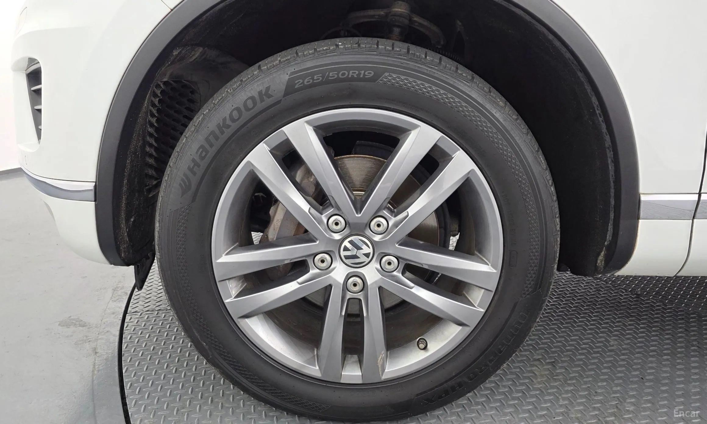 Volkswagen New Touareg превью 5