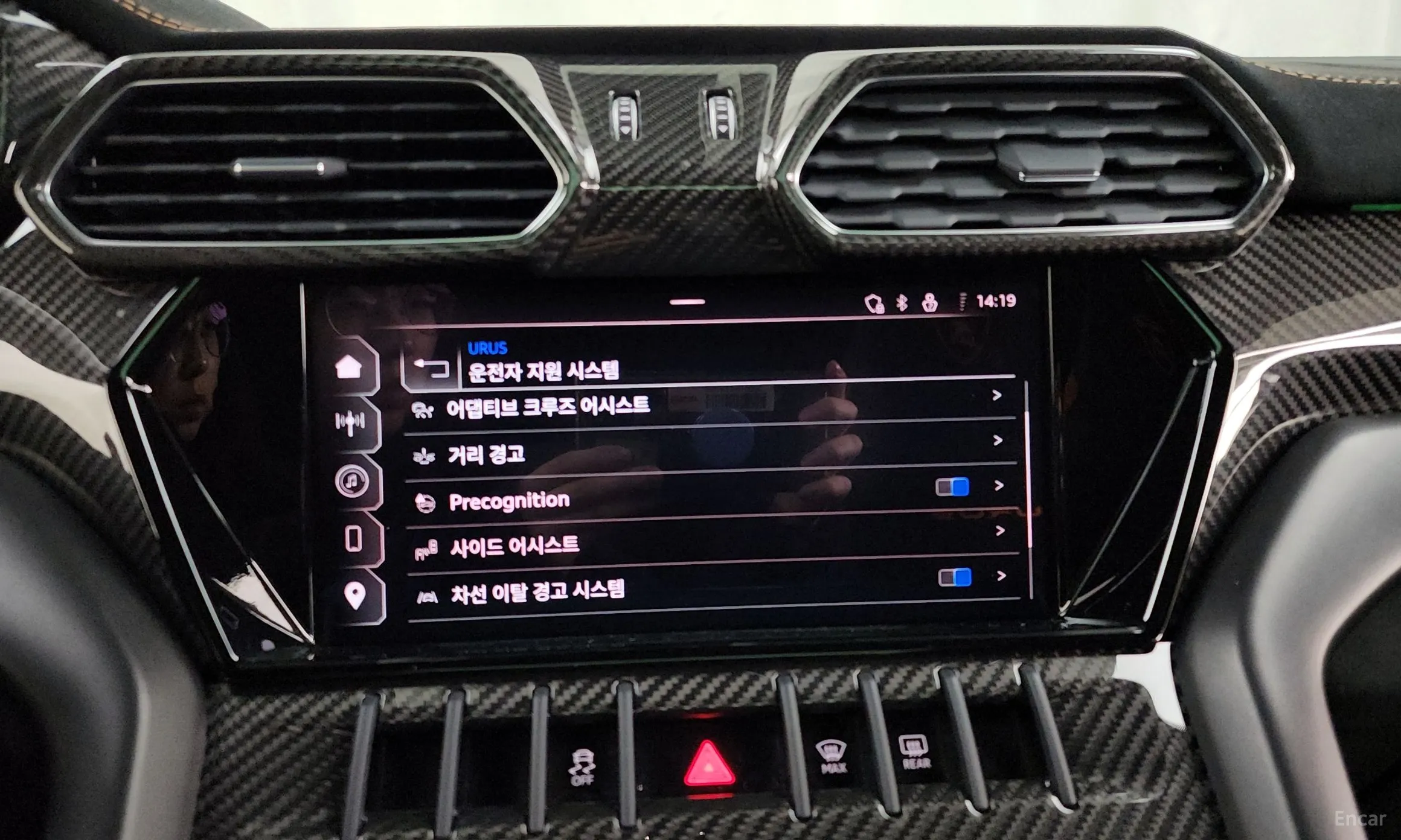 Lamborghini Urus превью 16