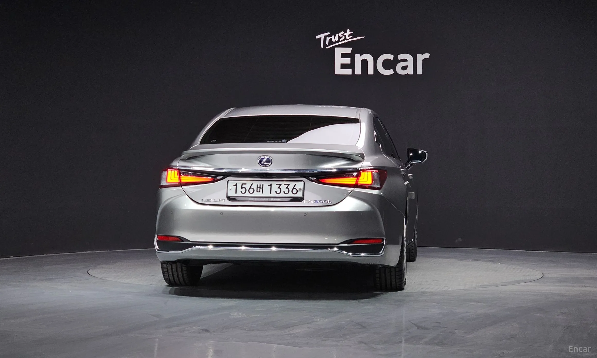 Lexus ES300h 7th Generation превью 4