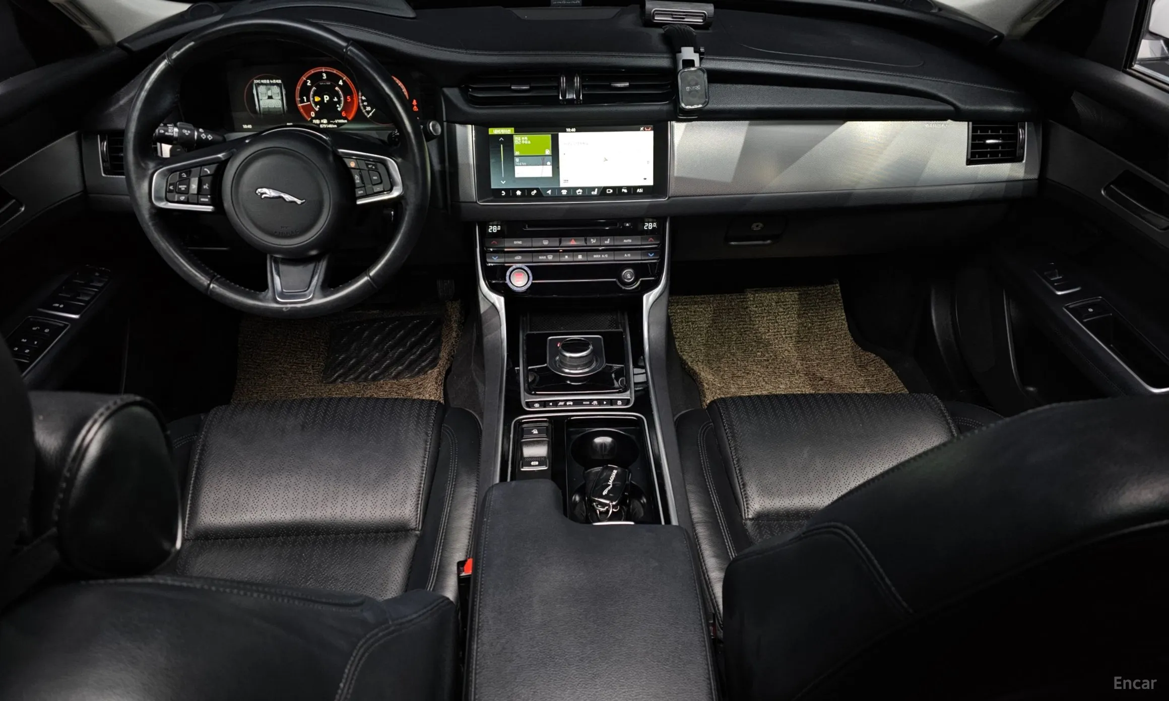 Jaguar XF (x260) превью 7