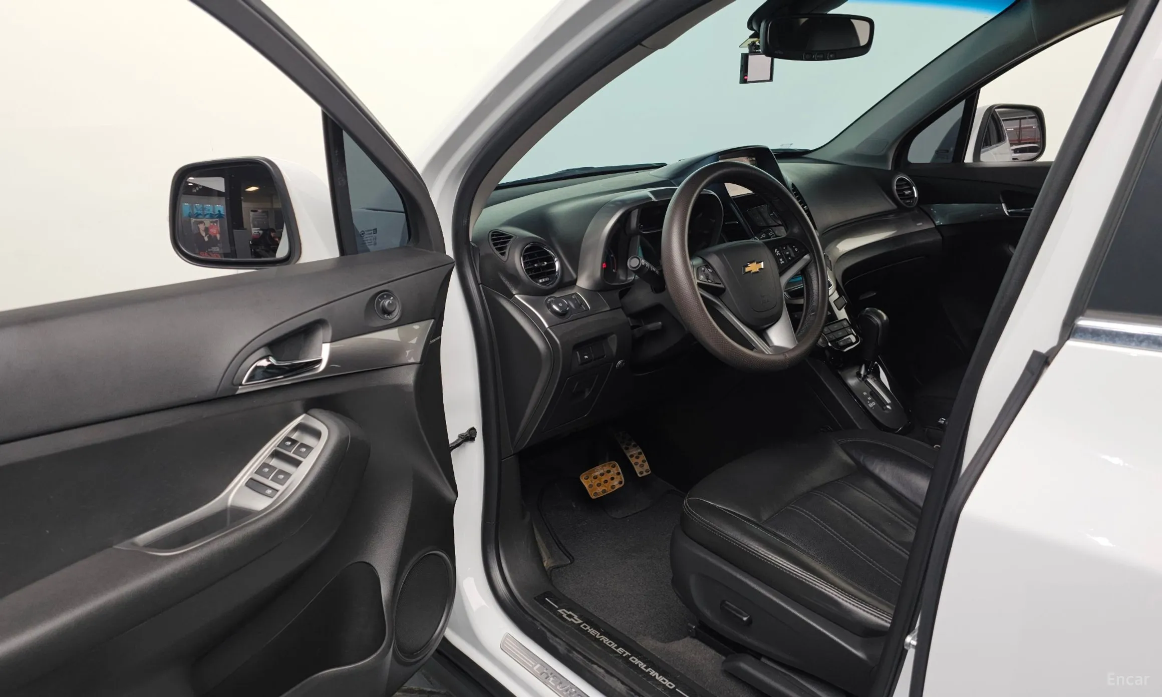 Chevrolet (GM Daewoo) Orlando превью 10