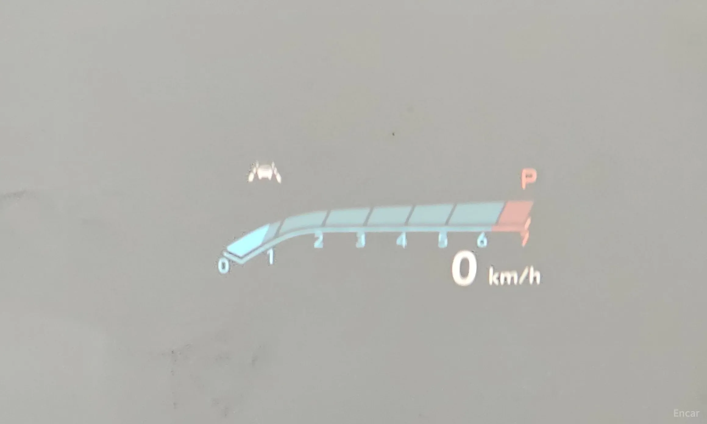 Cadillac CT4 превью 17